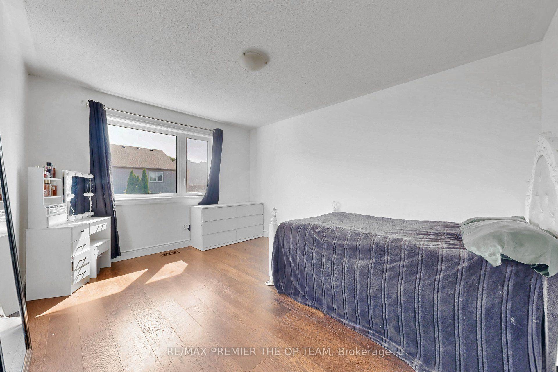 Photo 32 of 59 Chatterson Street, Whitby, Rolling Acres — HOMEH