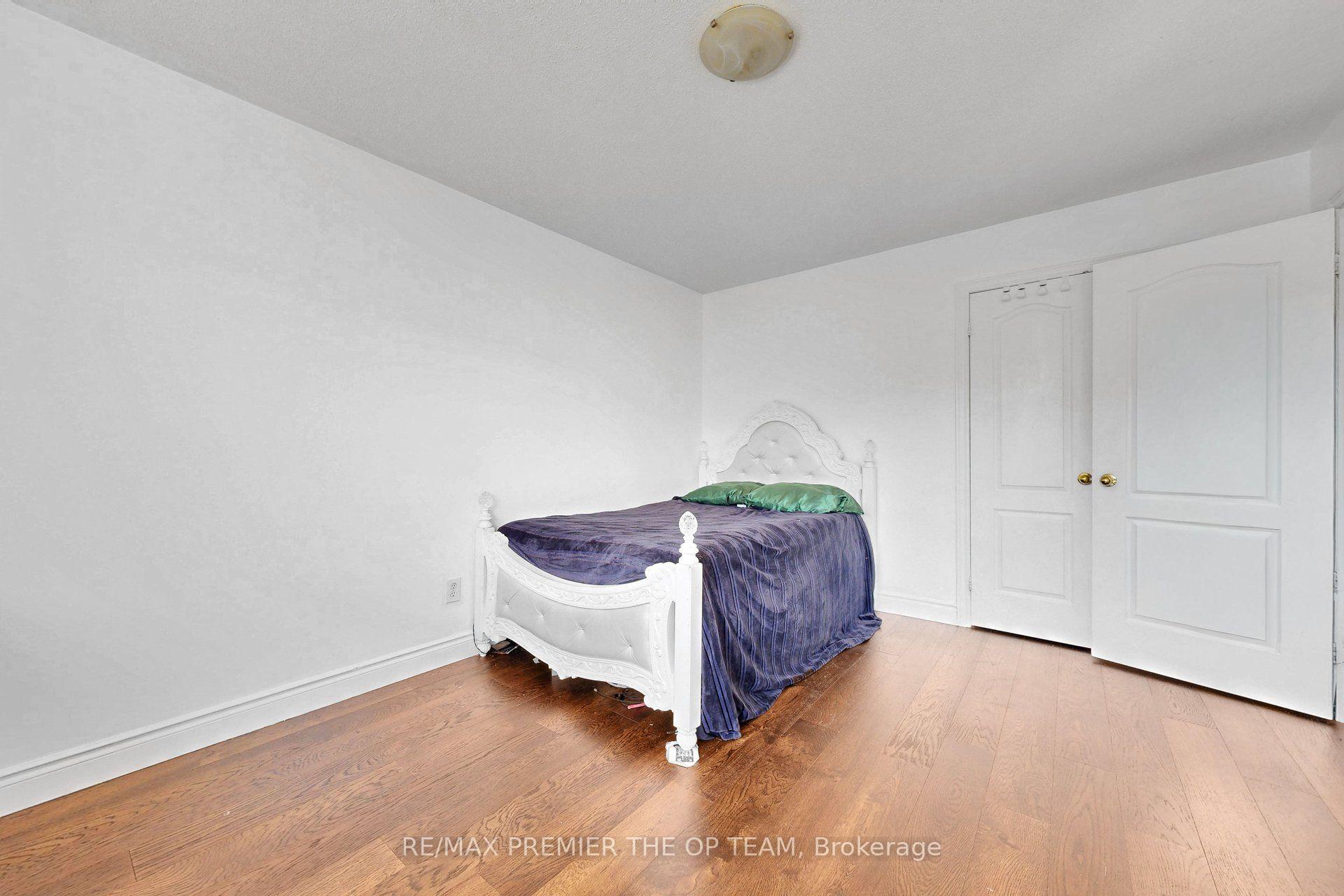 Photo 33 of 59 Chatterson Street, Whitby, Rolling Acres — HOMEH