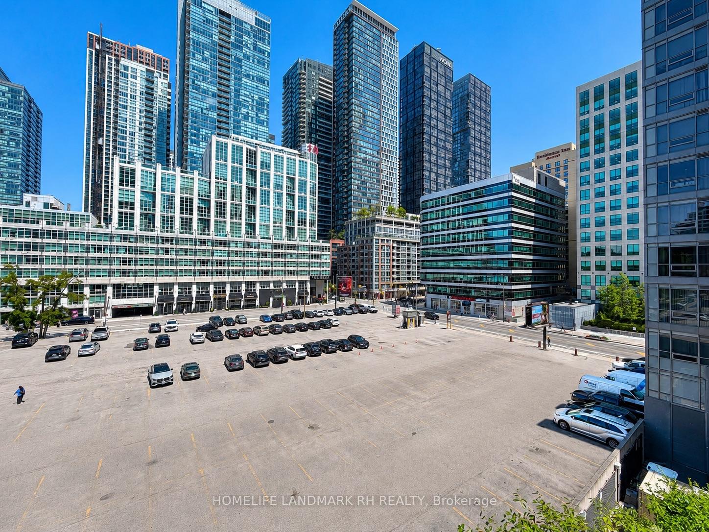 Photo 10 of Unit 318, 352 Front Street W, Toronto, Waterfront Communities — HOMEH