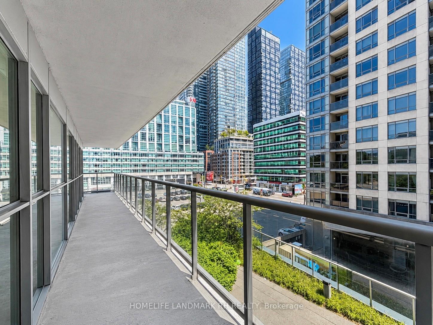 Photo 14 of Unit 318, 352 Front Street W, Toronto, Waterfront Communities — HOMEH