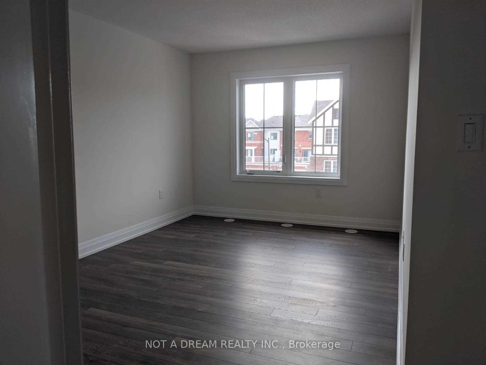 Photo 16 of 35 Bluegill Crescent, Whitby, Rural Whitby — HOMEH