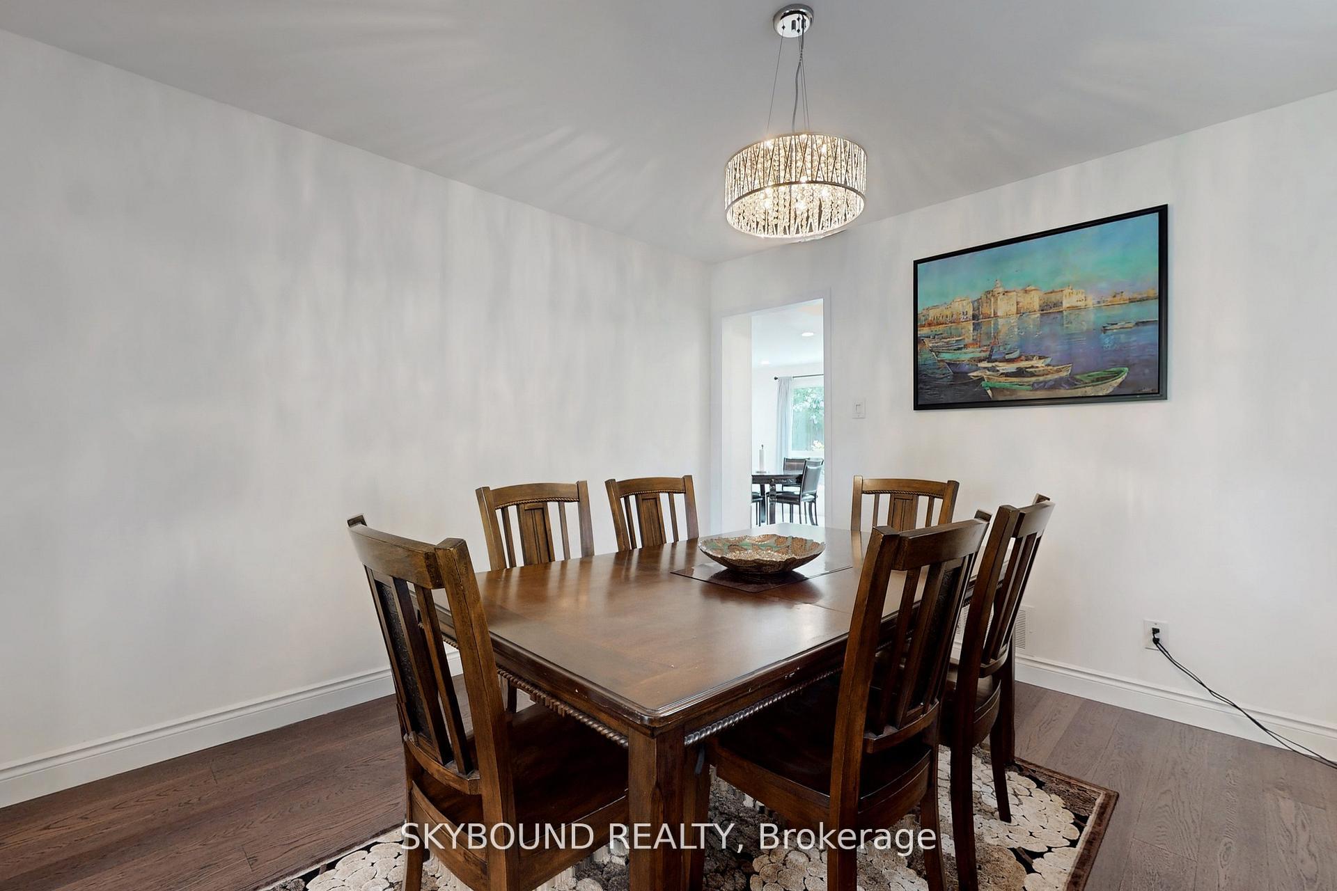 Photo 13 of 2088 Madden Boulevard, Oakville, River Oaks — HOMEH