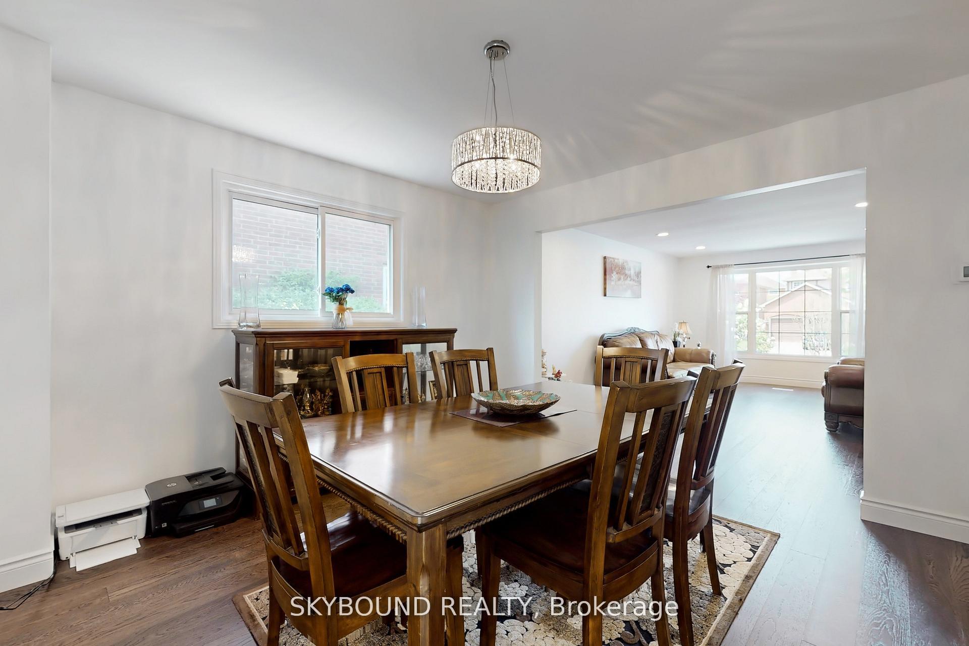 Photo 14 of 2088 Madden Boulevard, Oakville, River Oaks — HOMEH