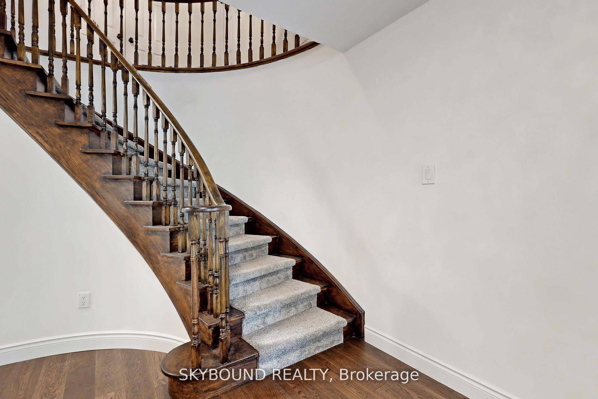 Photo 15 of 2088 Madden Boulevard, Oakville, River Oaks — HOMEH