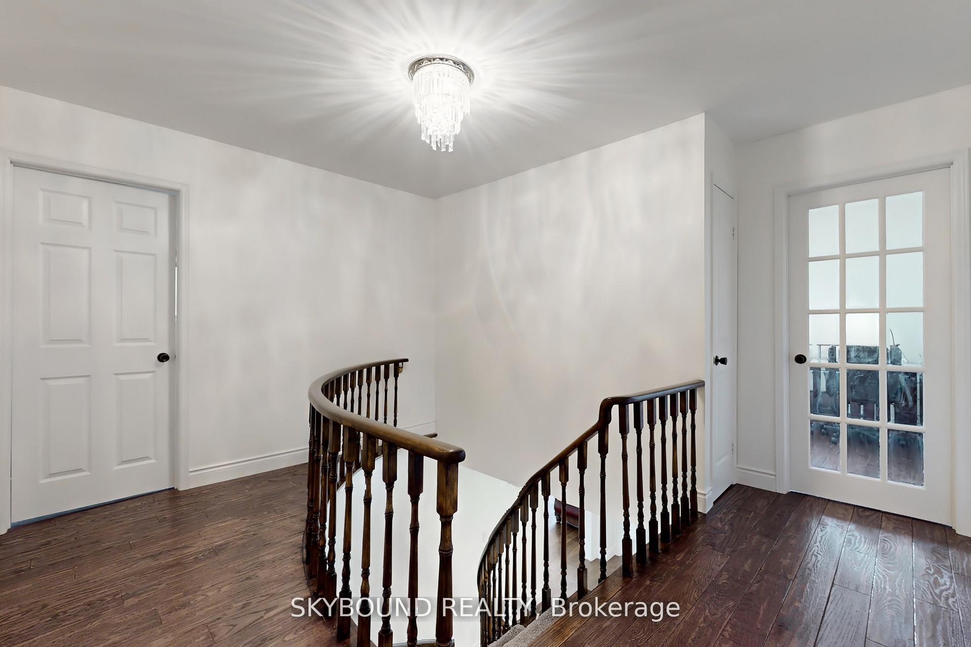 Photo 16 of 2088 Madden Boulevard, Oakville, River Oaks — HOMEH