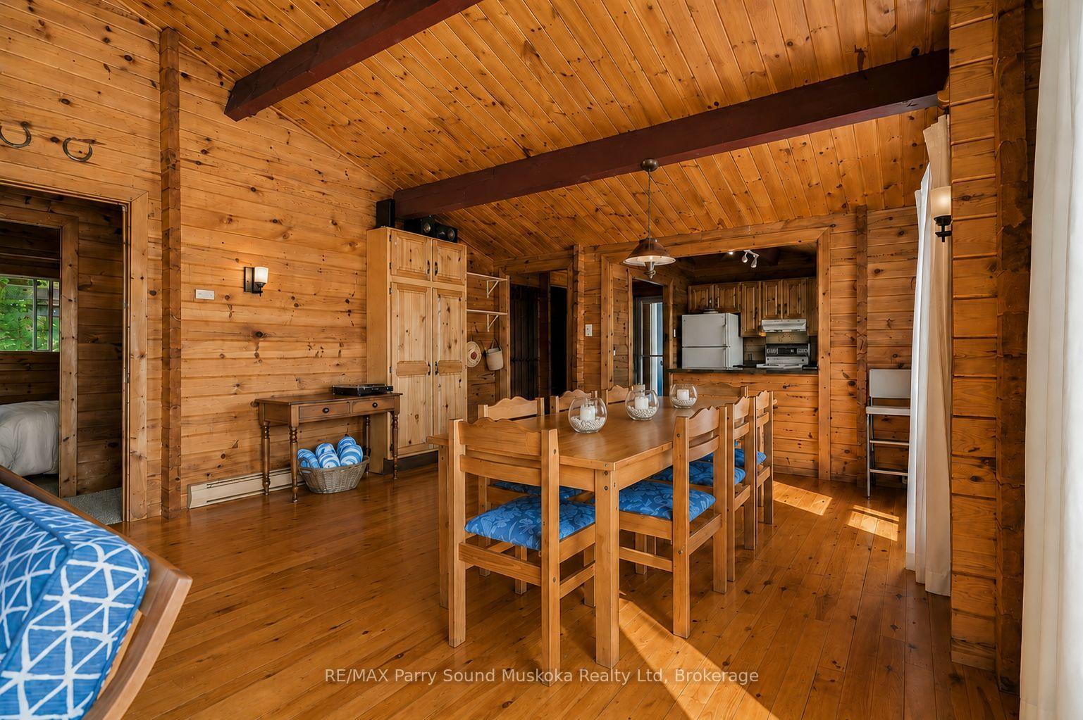 Photo 13 of 708 Paradise Lane, First Nations — HOMEH