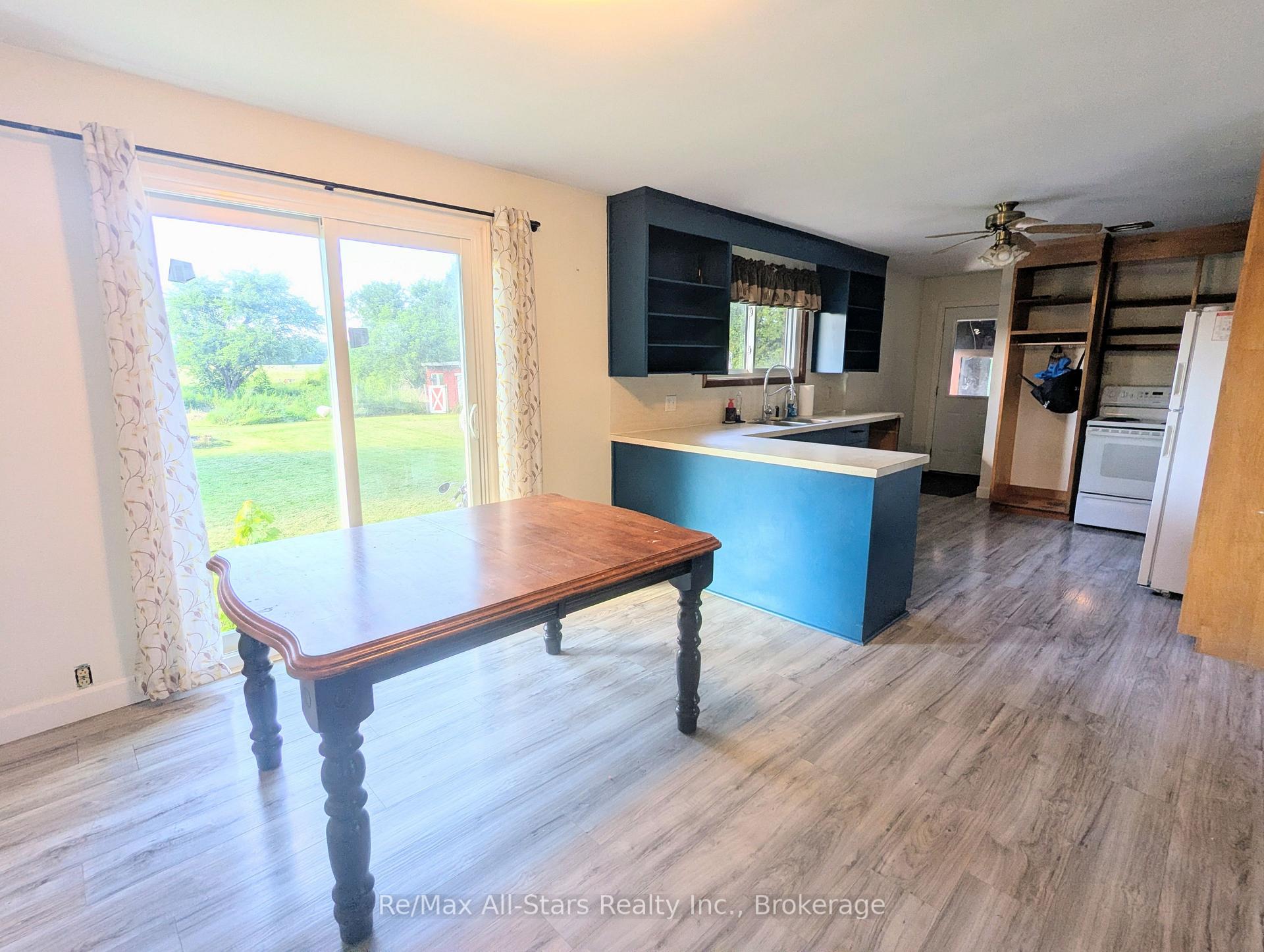 Photo 4 of 1470 Zion 4th Line, Cavan Monaghan, Cavan Twp — HOMEH