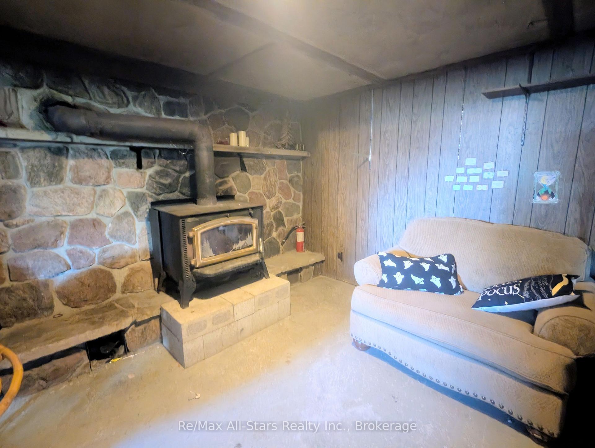 Photo 14 of 1470 Zion 4th Line, Cavan Monaghan, Cavan Twp — HOMEH