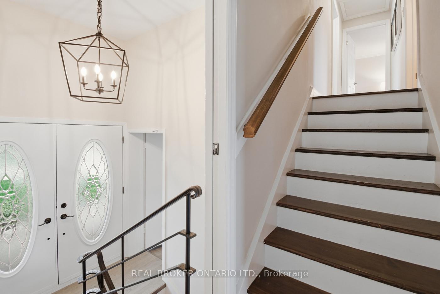 Photo 13 of 25 Victor Boulevard, St. Catharines, Glendale/Glenridge — HOMEH