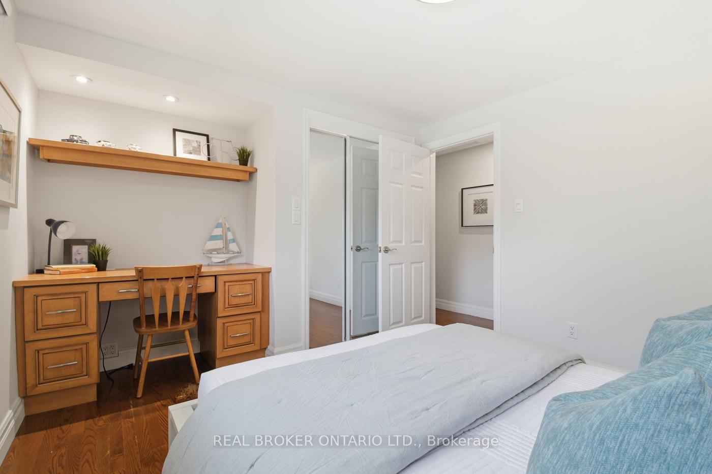 Photo 16 of 25 Victor Boulevard, St. Catharines, Glendale/Glenridge — HOMEH