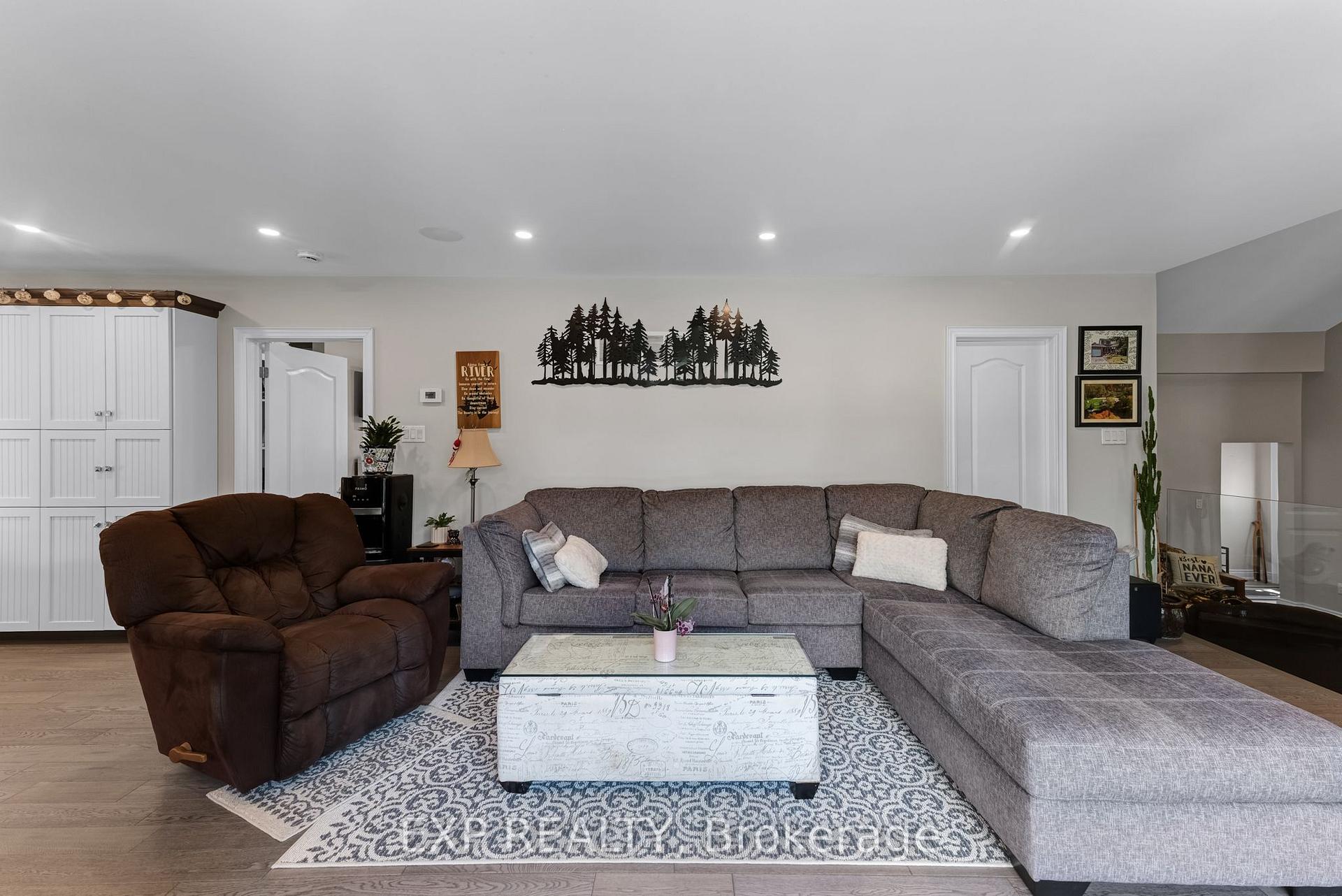 Photo 10 of 87 Superior Road, Kawartha Lakes, Somerville — HOMEH