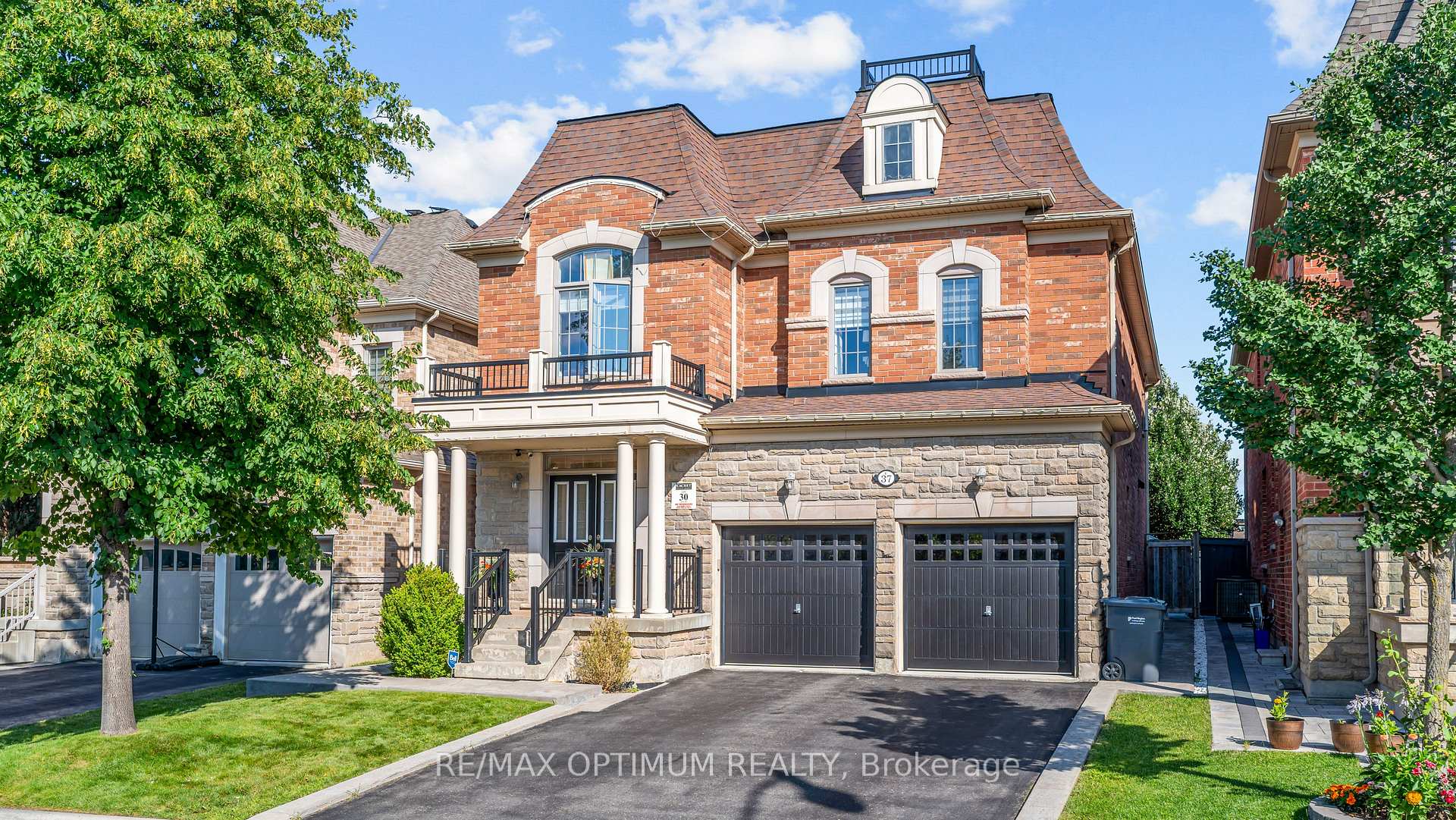 Photo 1 of 37 Island Grove, Brampton, Credit Valley — HOMEH