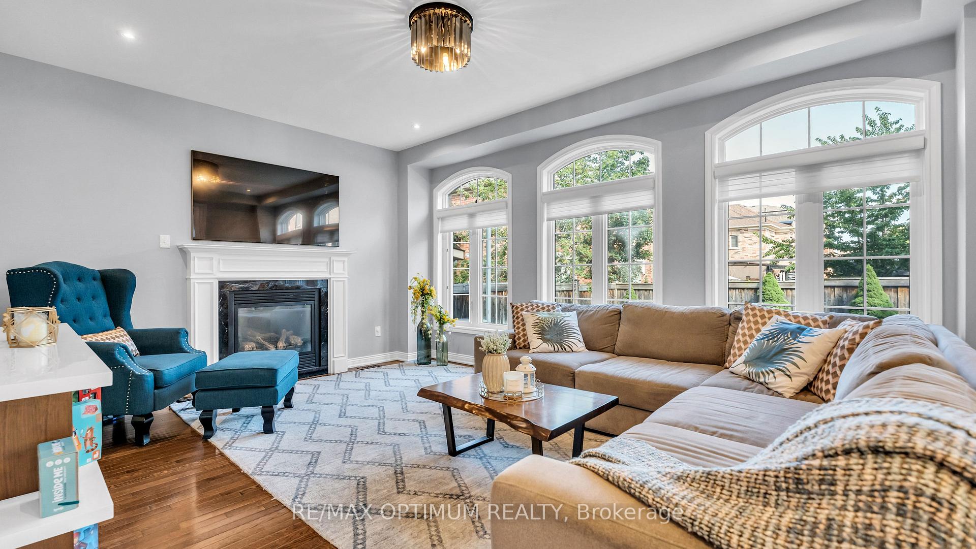 Photo 14 of 37 Island Grove, Brampton, Credit Valley — HOMEH