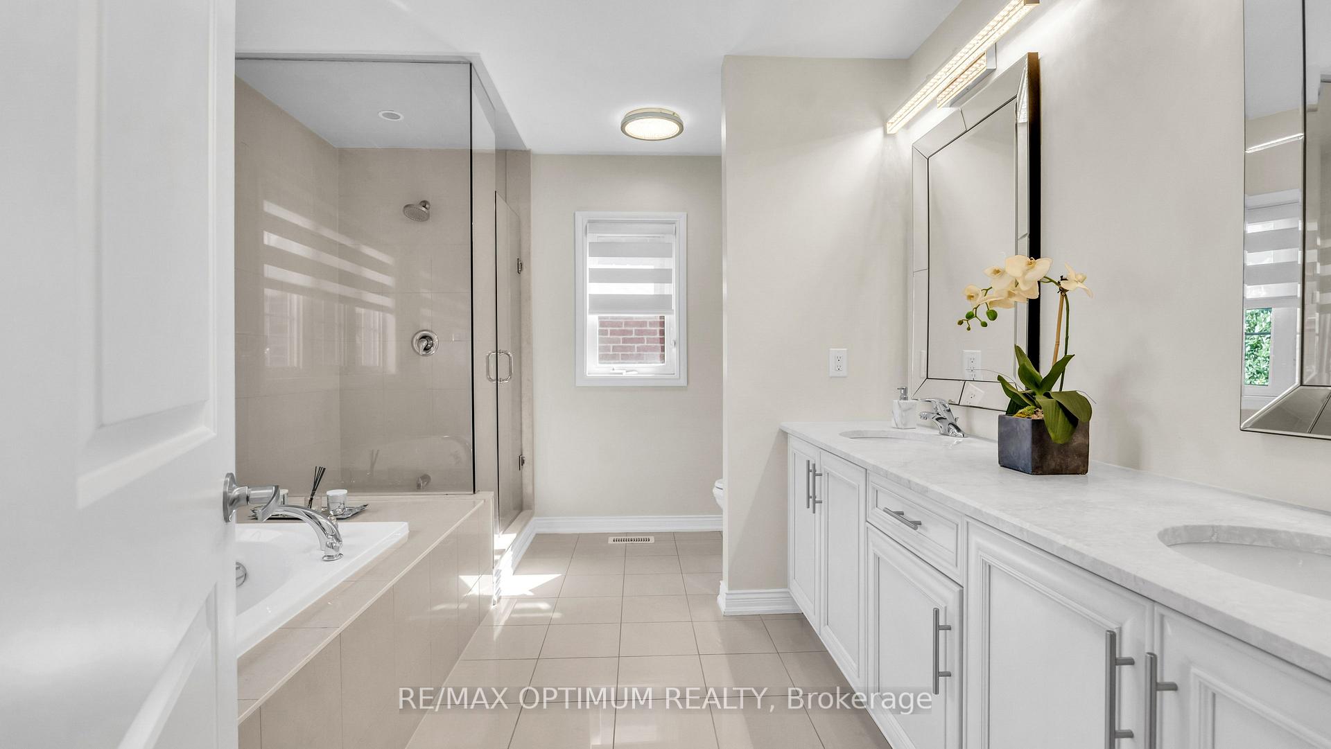 Photo 24 of 37 Island Grove, Brampton, Credit Valley — HOMEH