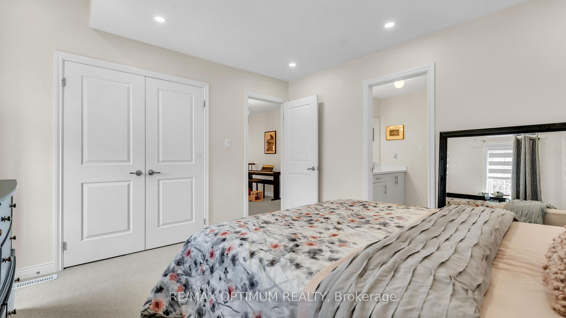 Photo 32 of 37 Island Grove, Brampton, Credit Valley — HOMEH