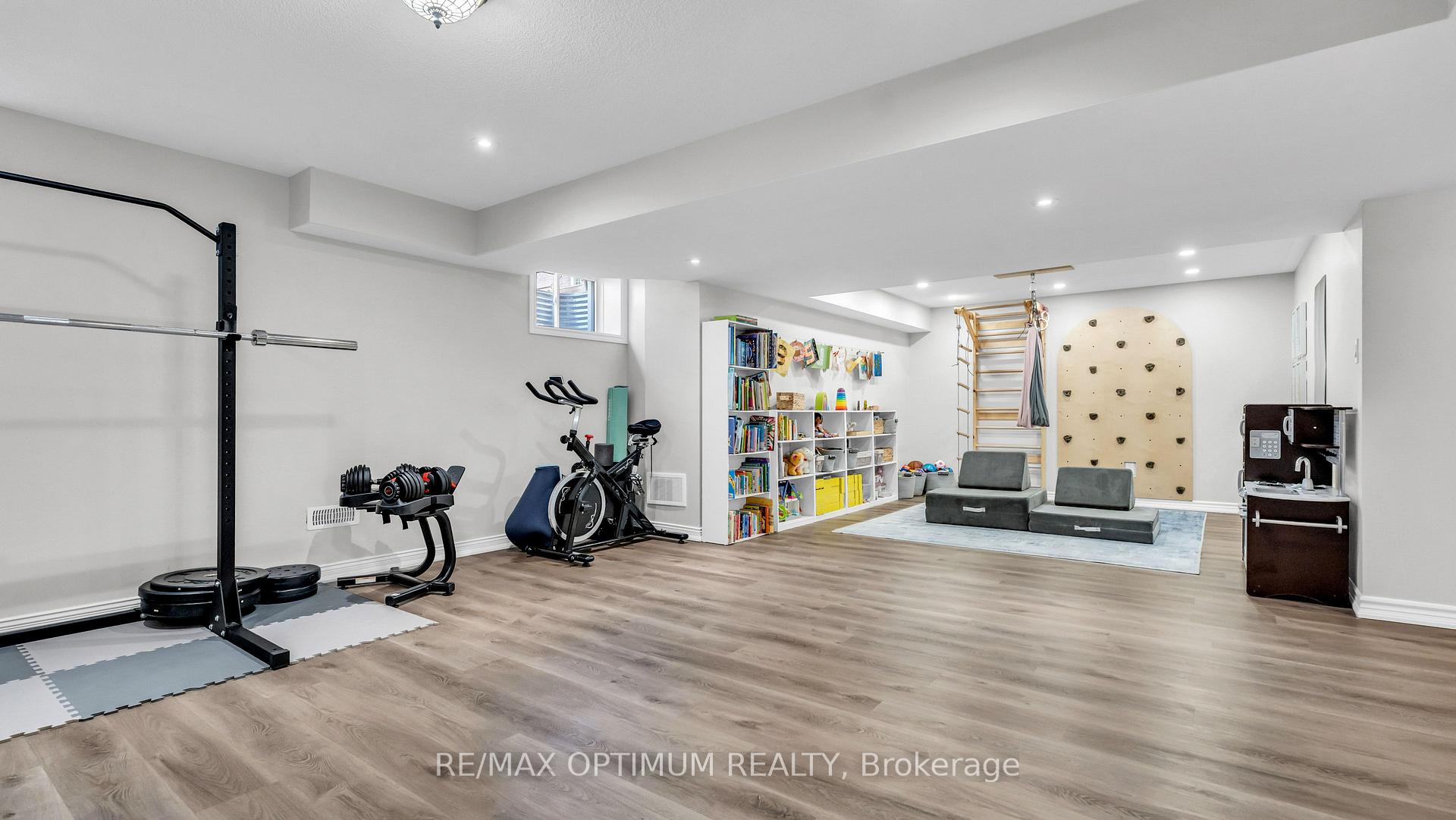 Photo 41 of 37 Island Grove, Brampton, Credit Valley — HOMEH