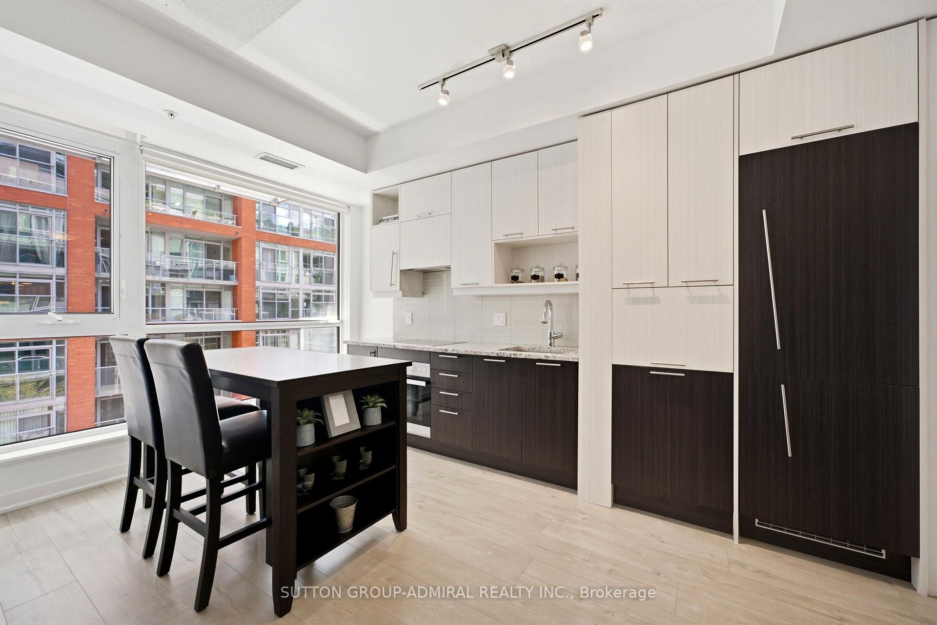 Photo 5 of Unit 312, 30 Nelson Street, Toronto, Waterfront Communities — HOMEH