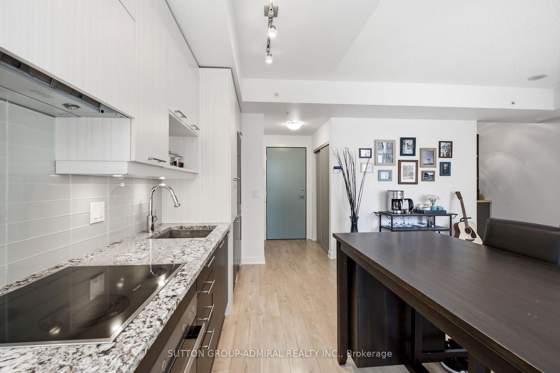 Photo 8 of Unit 312, 30 Nelson Street, Toronto, Waterfront Communities — HOMEH