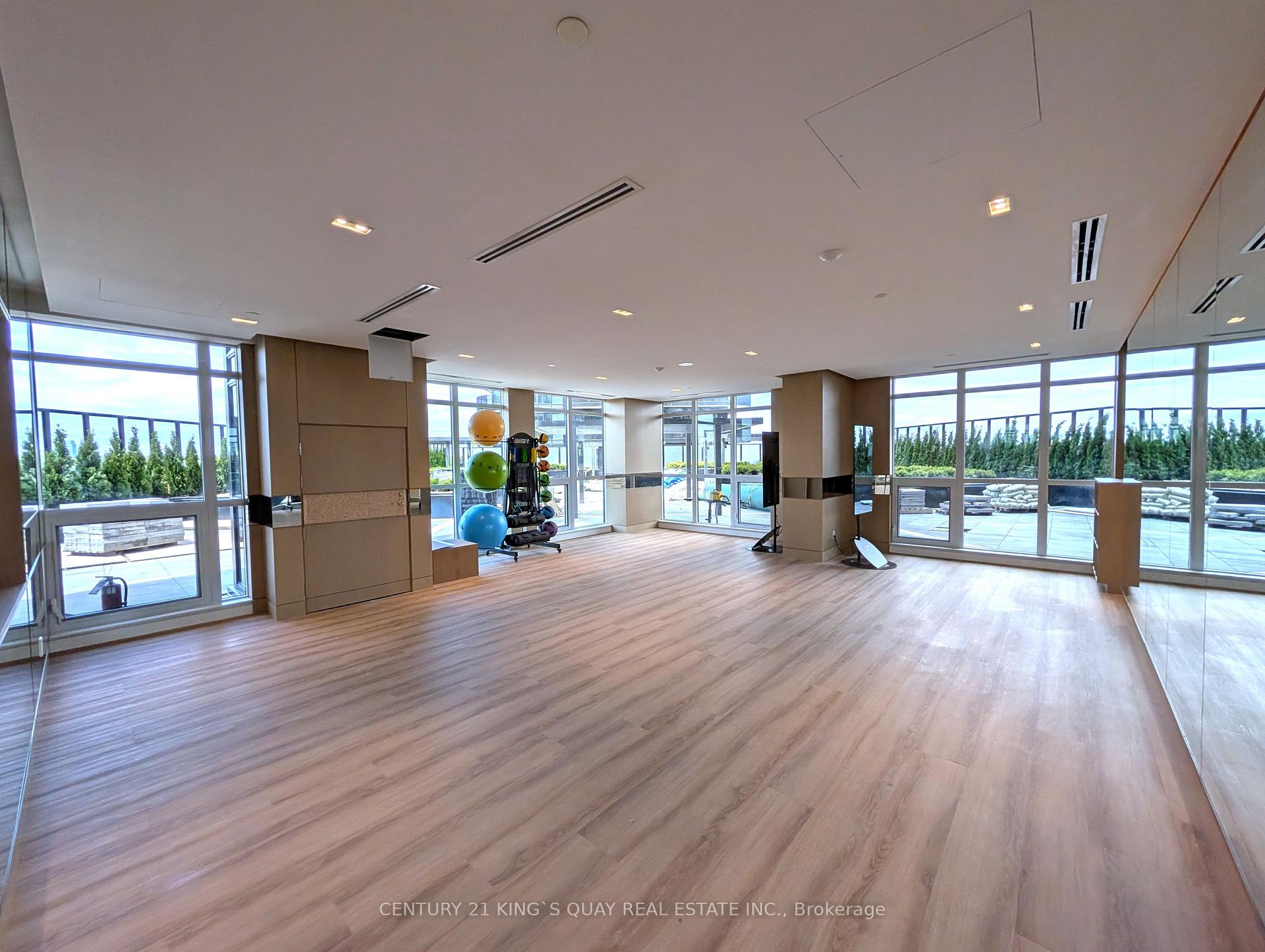 Photo 16 of Unit 1809, 68 Esther Shiner Boulevard, North York, Bayview Village — HOMEH