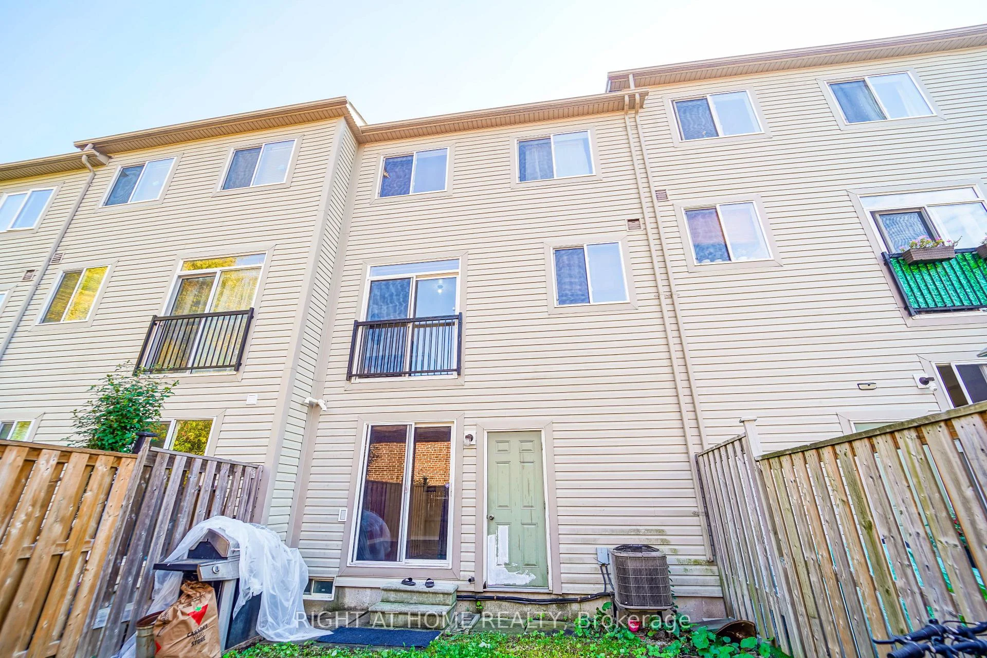 Photo 19 of 48 Curran Hall Crescent, Scarborough, Morningside — HOMEH