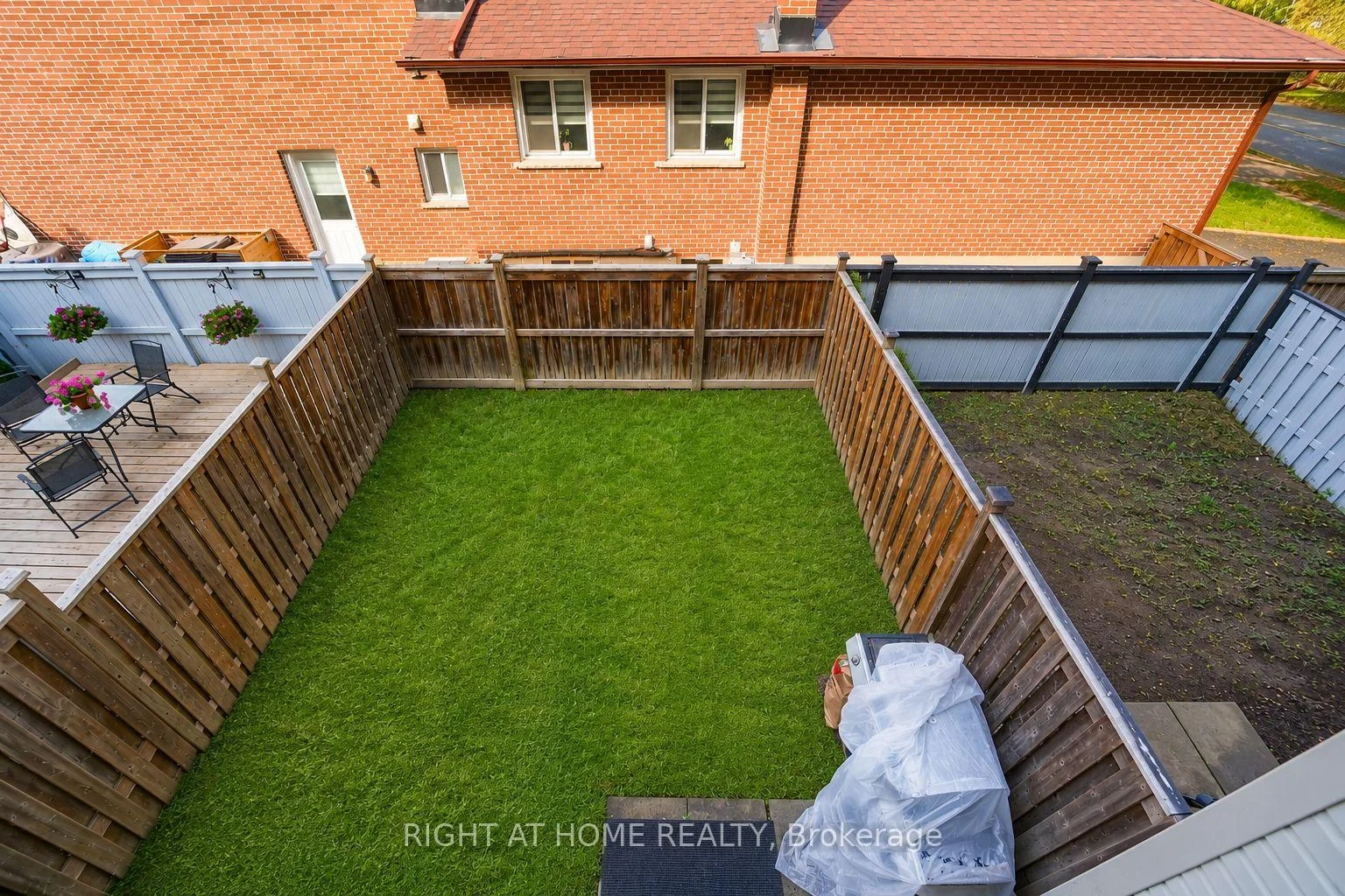 Photo 21 of 48 Curran Hall Crescent, Scarborough, Morningside — HOMEH
