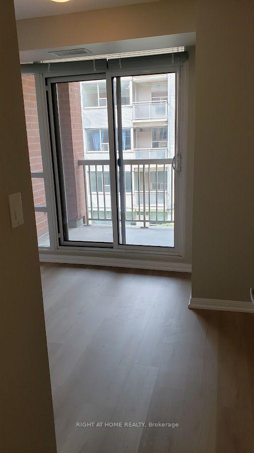 Photo 12 of Unit 327, 900 Mount Pleasant Road, Toronto, Mount Pleasant West — HOMEH