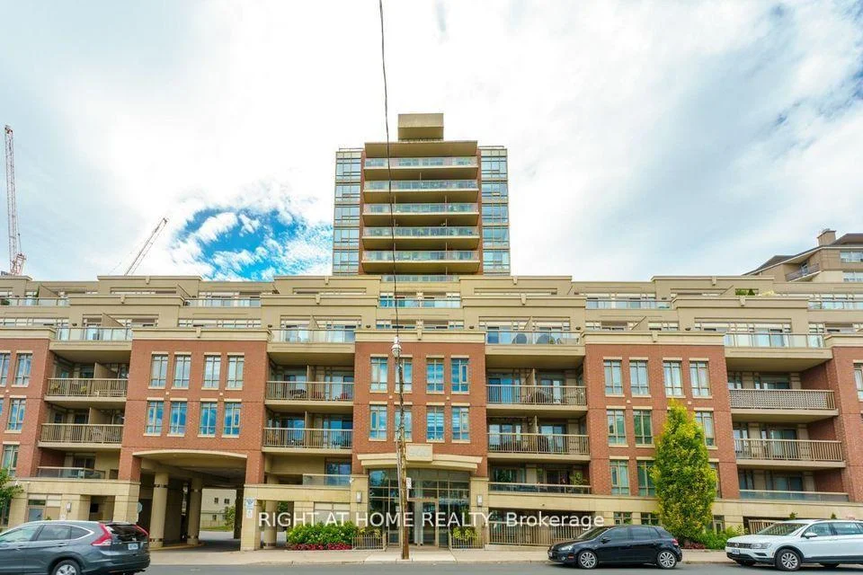 Photo of Unit 327, 900 Mount Pleasant Road
