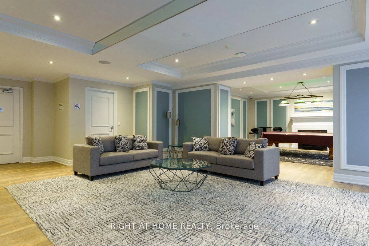 Photo 24 of Unit 327, 900 Mount Pleasant Road, Toronto, Mount Pleasant West — HOMEH
