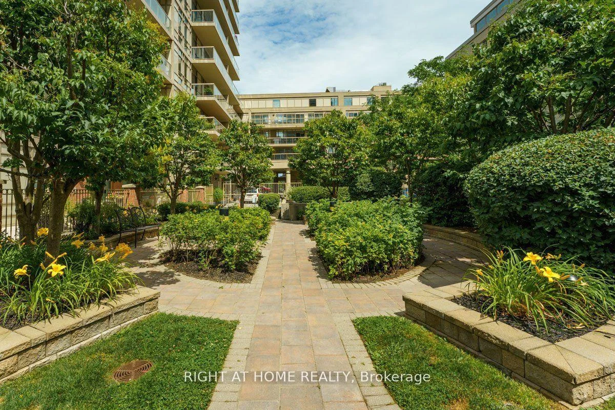 Photo 28 of Unit 327, 900 Mount Pleasant Road, Toronto, Mount Pleasant West — HOMEH