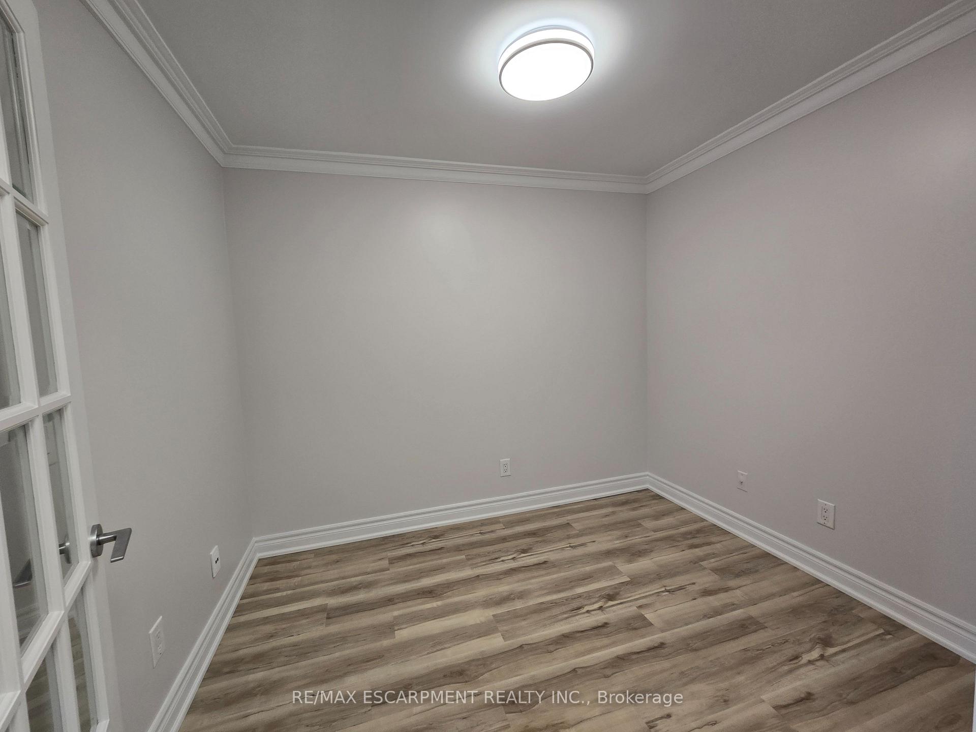 Photo 14 of Unit 612, 2391 Central Park Drive, Oakville, River Oaks — HOMEH