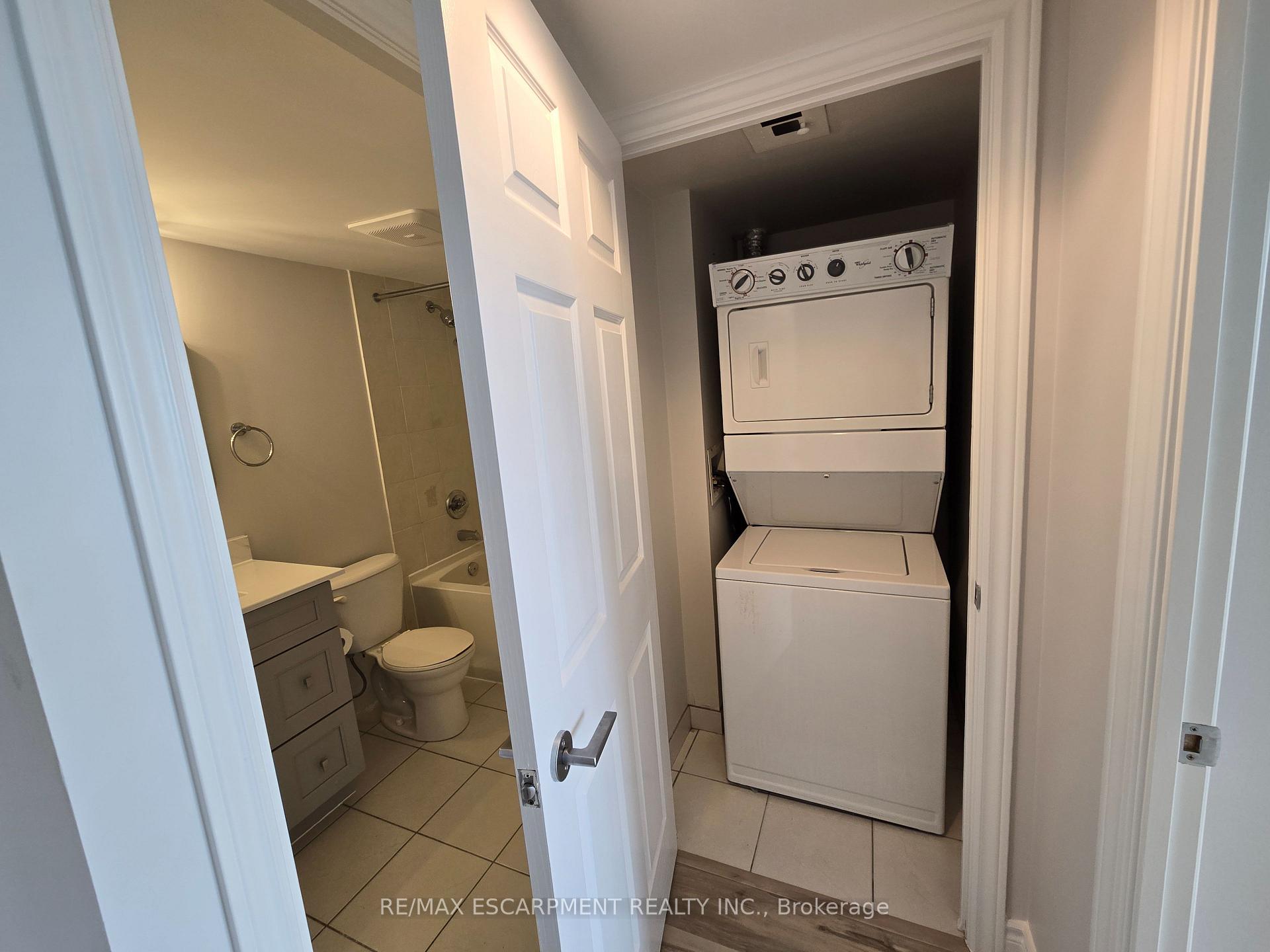 Photo 16 of Unit 612, 2391 Central Park Drive, Oakville, River Oaks — HOMEH