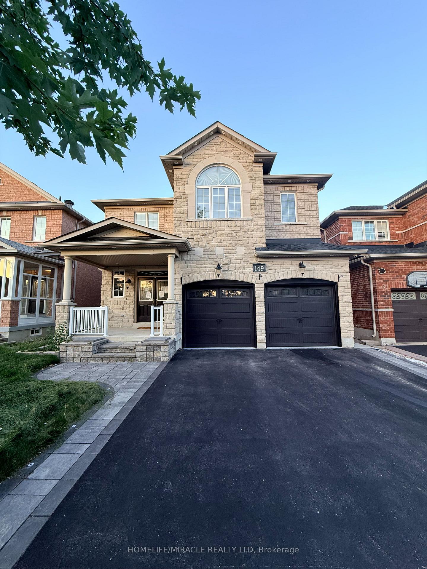Photo 1 of 149 Riverwalk Drive, Markham, Box Grove — HOMEH