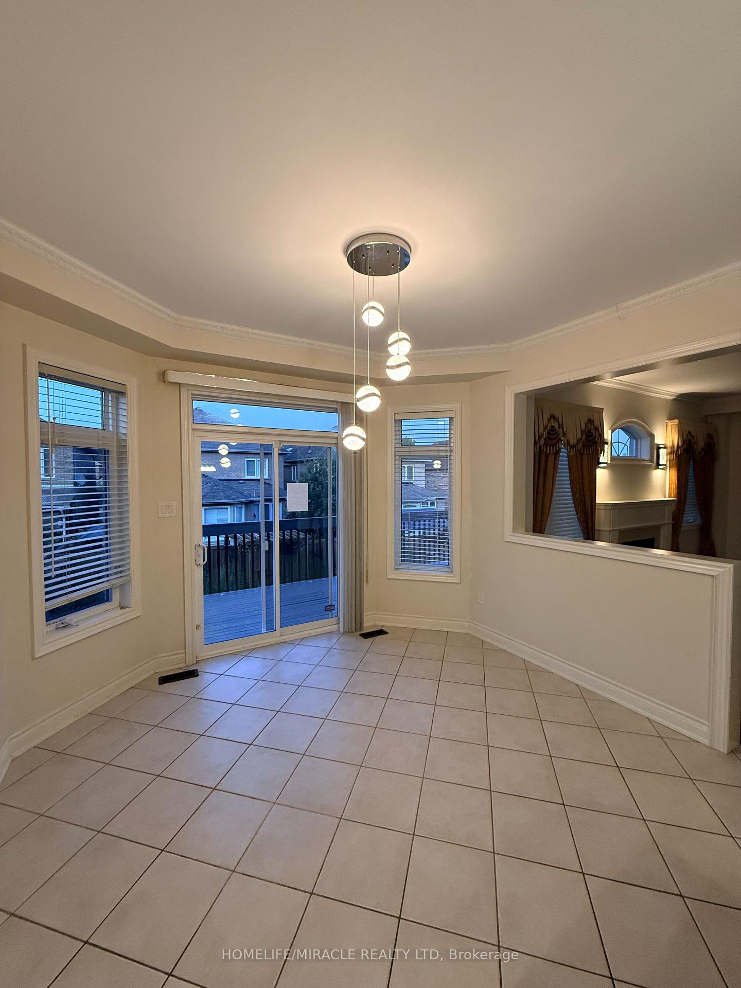 Photo 10 of 149 Riverwalk Drive, Markham, Box Grove — HOMEH