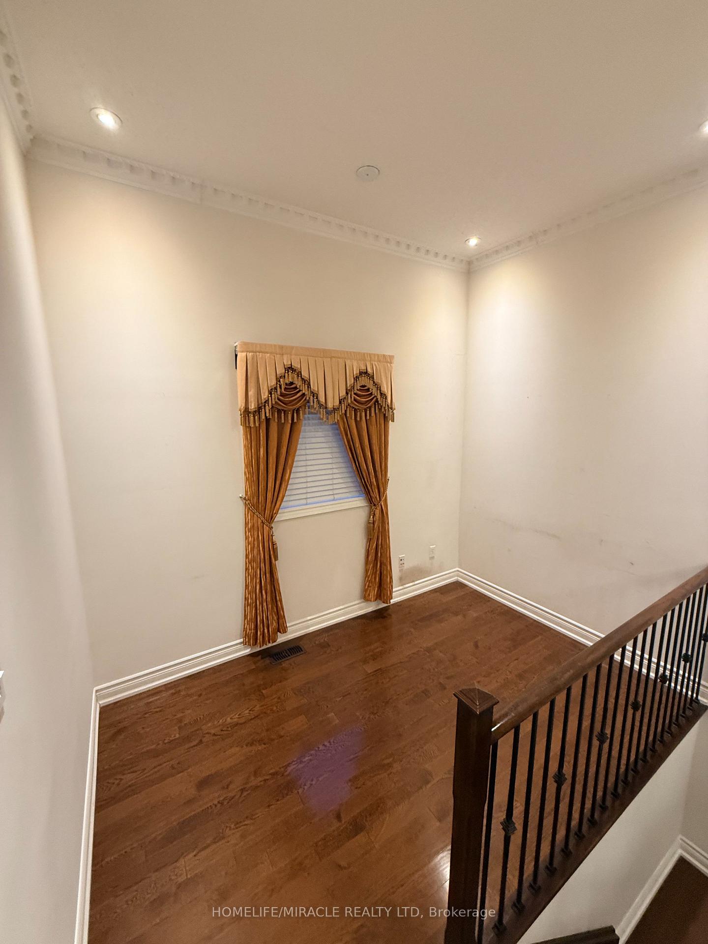Photo 14 of 149 Riverwalk Drive, Markham, Box Grove — HOMEH