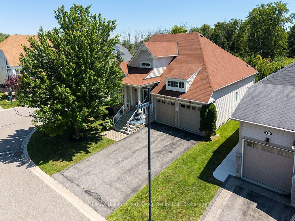 Photo 8 of 46 Starboard Circle, Wasaga Beach — HOMEH