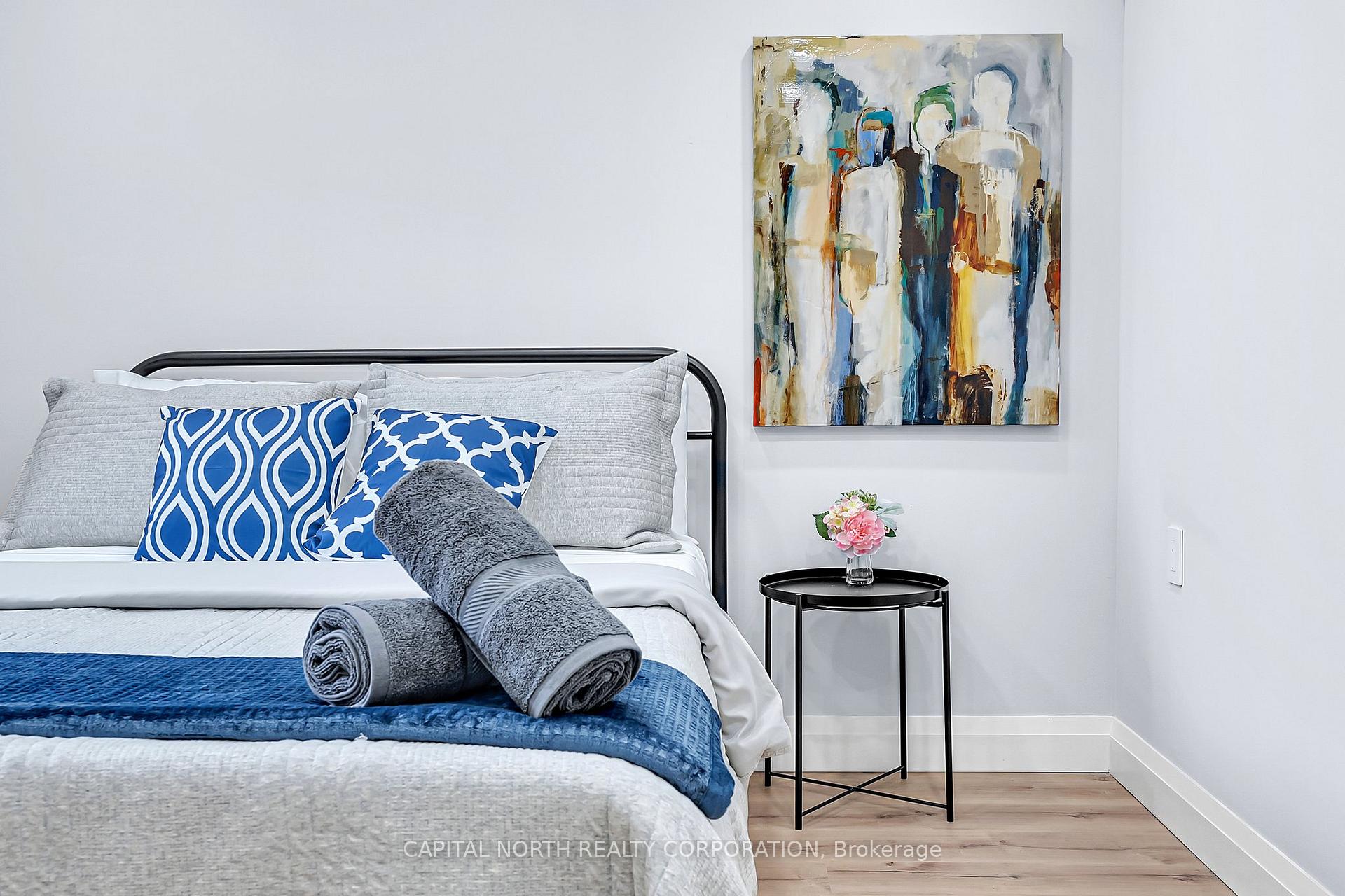 Photo 15 of Unit 3, 556 King Street E, Hamilton, Landsdale — HOMEH