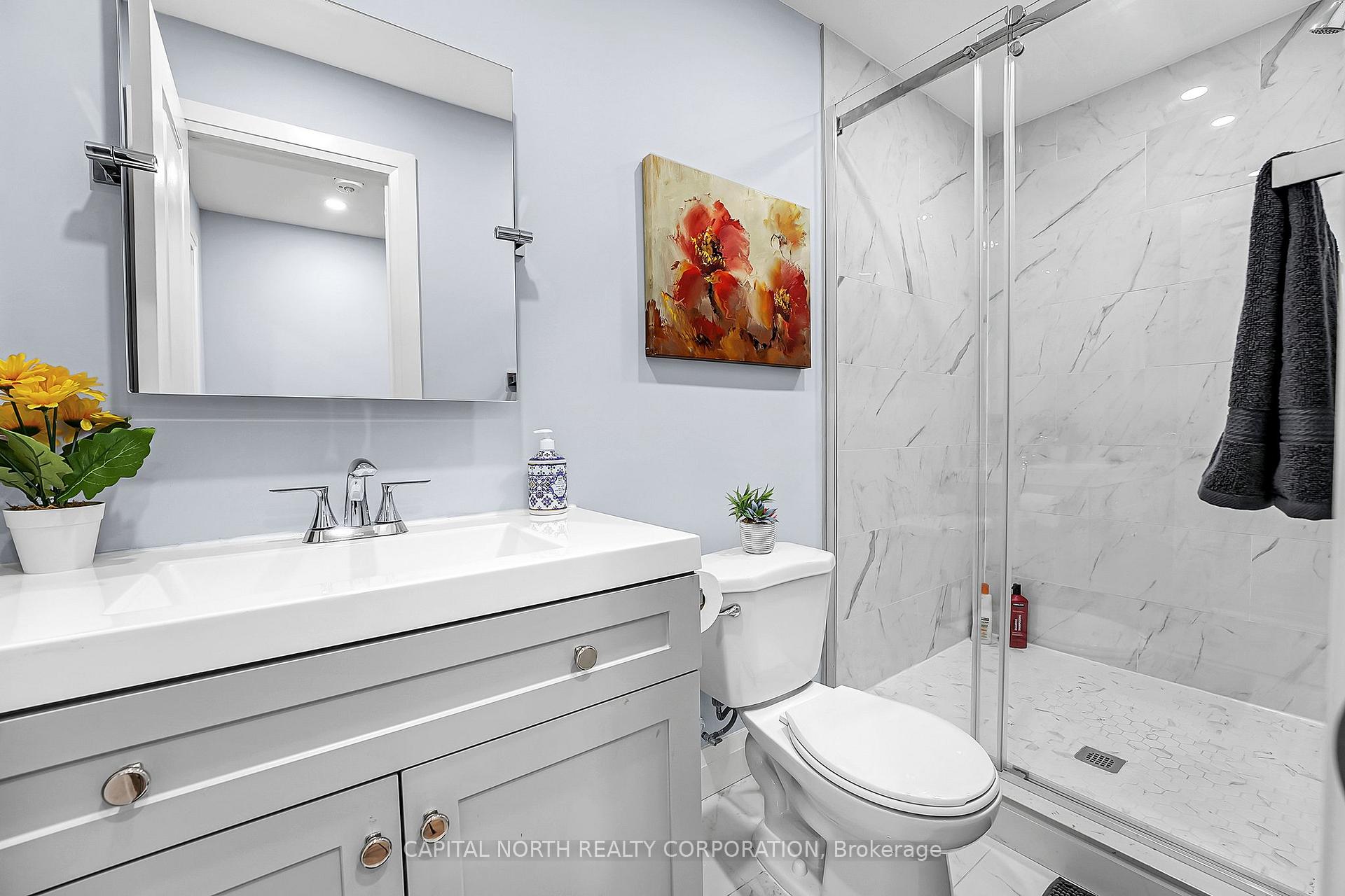 Photo 18 of Unit 3, 556 King Street E, Hamilton, Landsdale — HOMEH