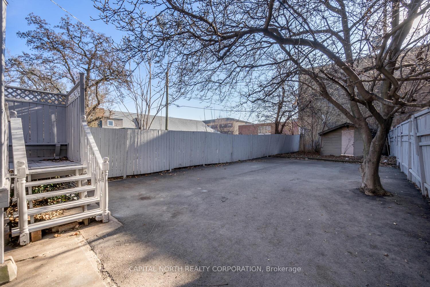 Photo 21 of Unit 3, 556 King Street E, Hamilton, Landsdale — HOMEH