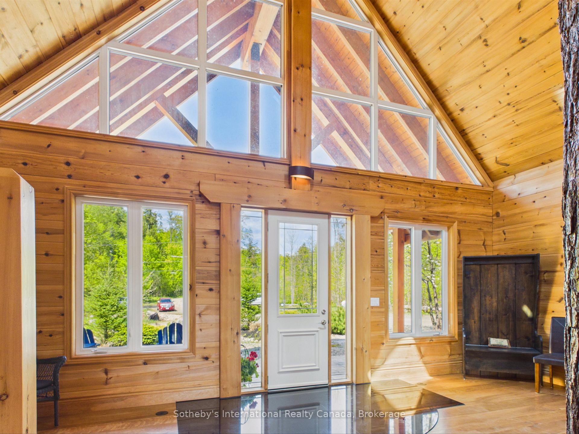 Photo 5 of 2889 Ahmic Lake Road, Magnetawan — HOMEH