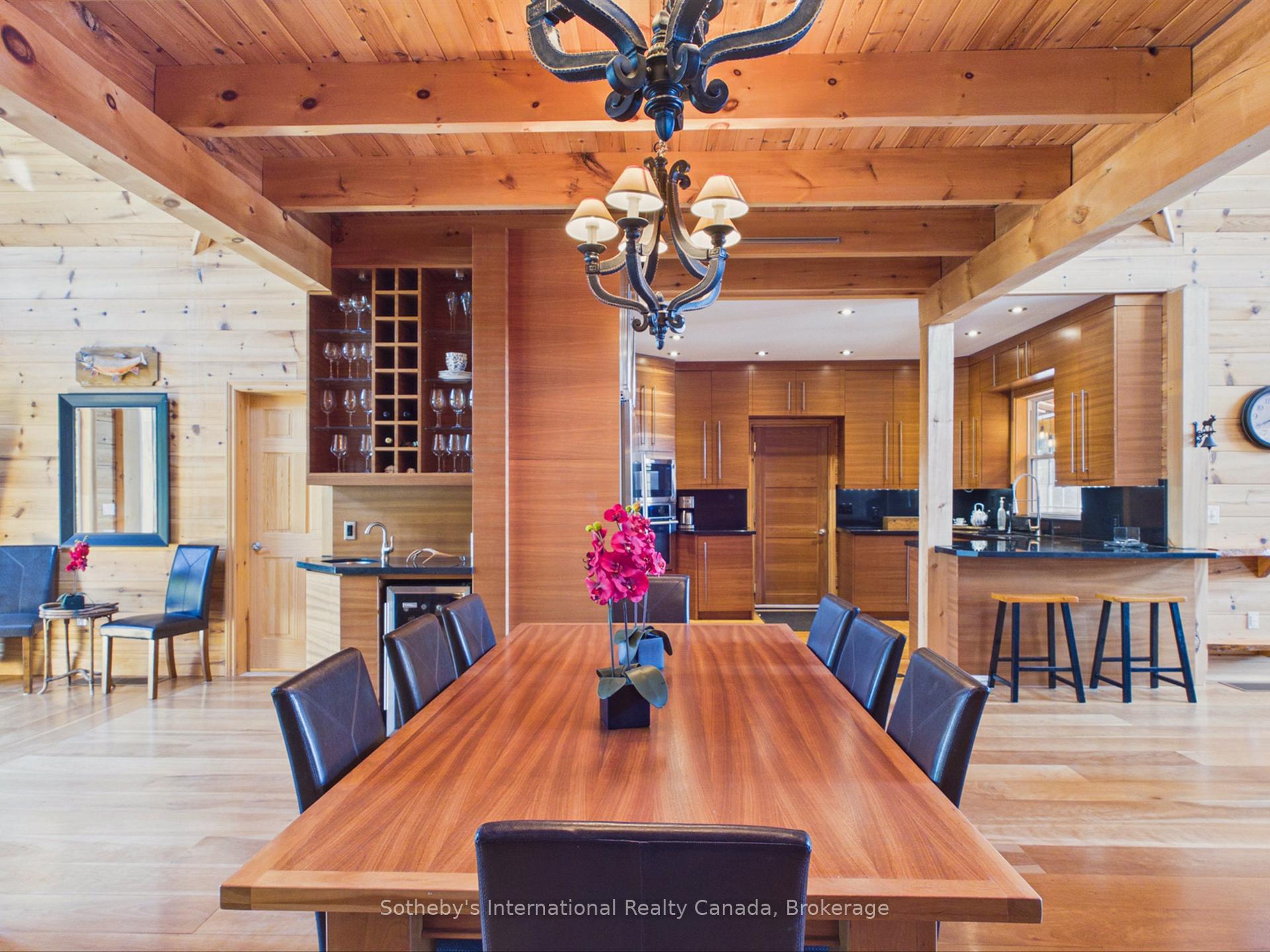 Photo 10 of 2889 Ahmic Lake Road, Magnetawan — HOMEH
