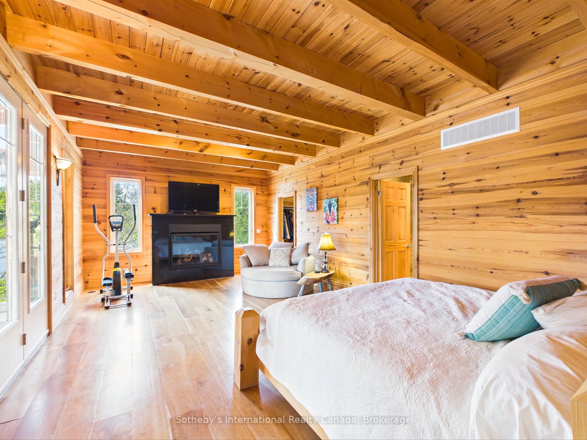 Photo 20 of 2889 Ahmic Lake Road, Magnetawan — HOMEH