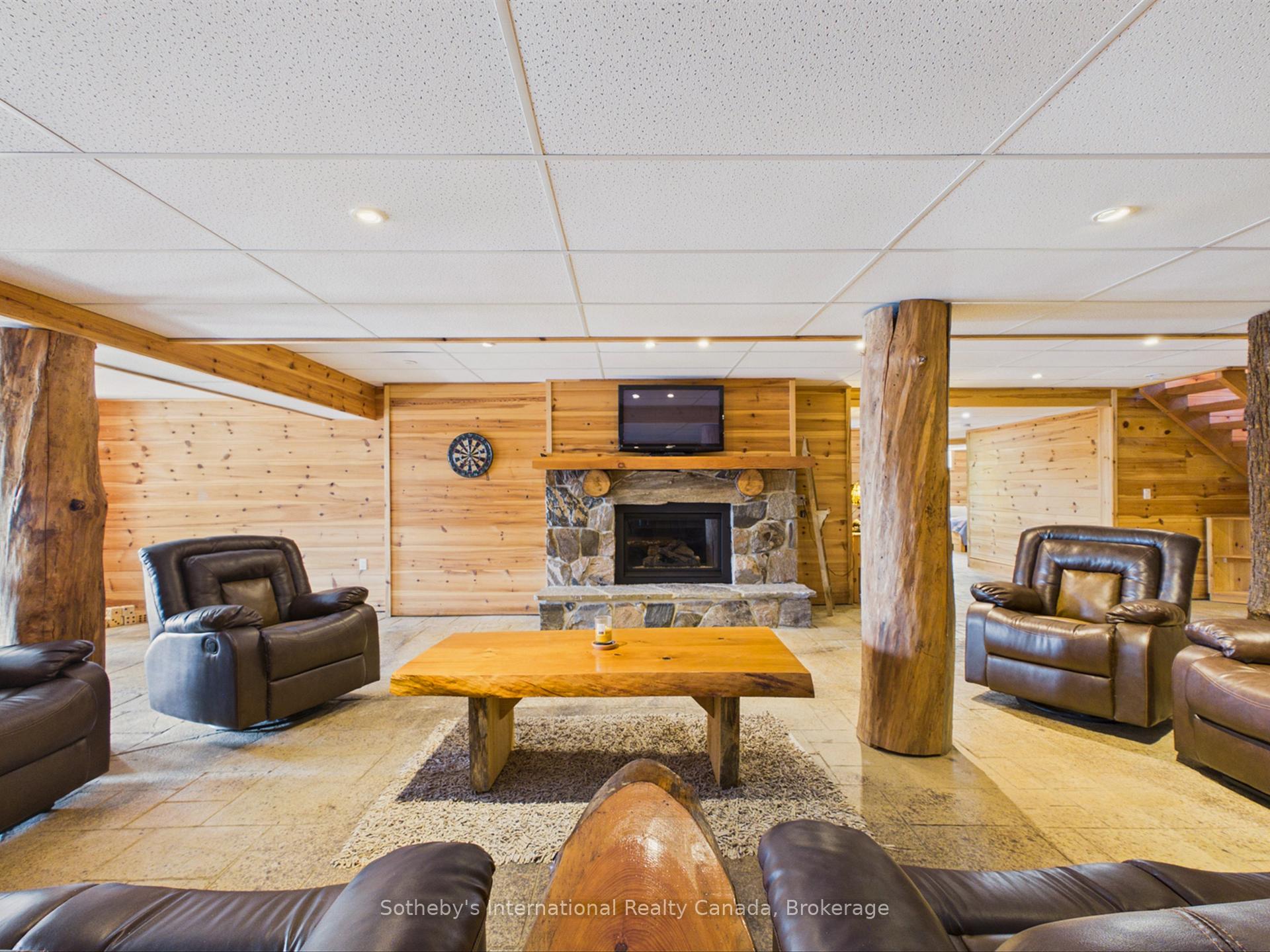 Photo 31 of 2889 Ahmic Lake Road, Magnetawan — HOMEH