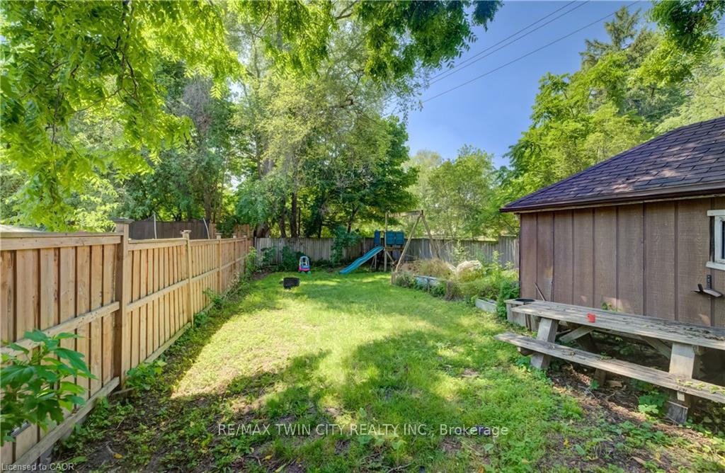 Photo 27 of 59 West Avenue, Kitchener, Cherry Hill — HOMEH