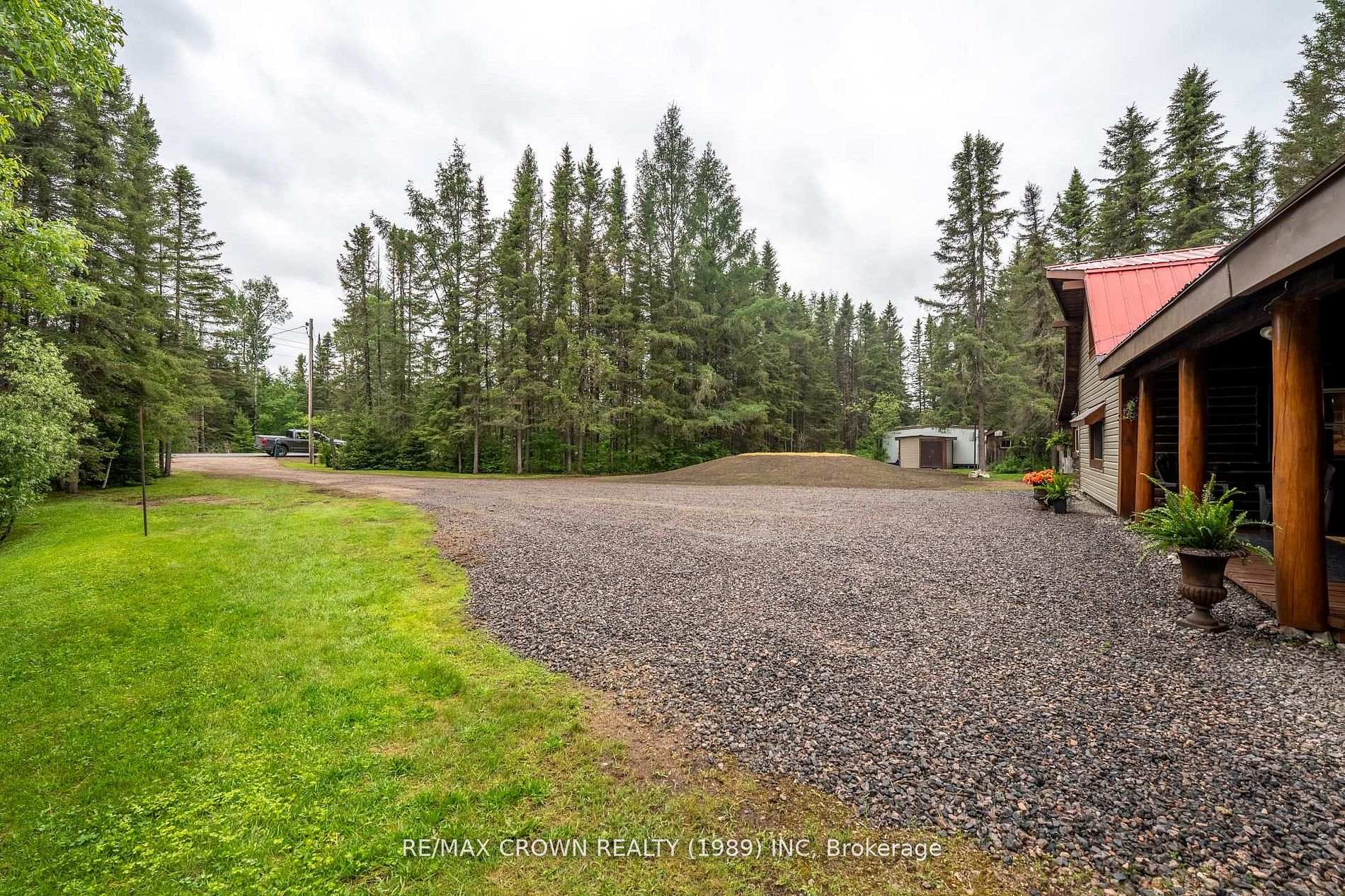 Photo 2 of 734 Highway 522, Powassan — HOMEH