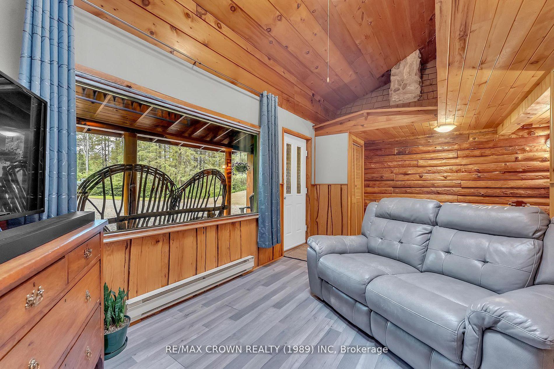 Photo 10 of 734 Highway 522, Powassan — HOMEH