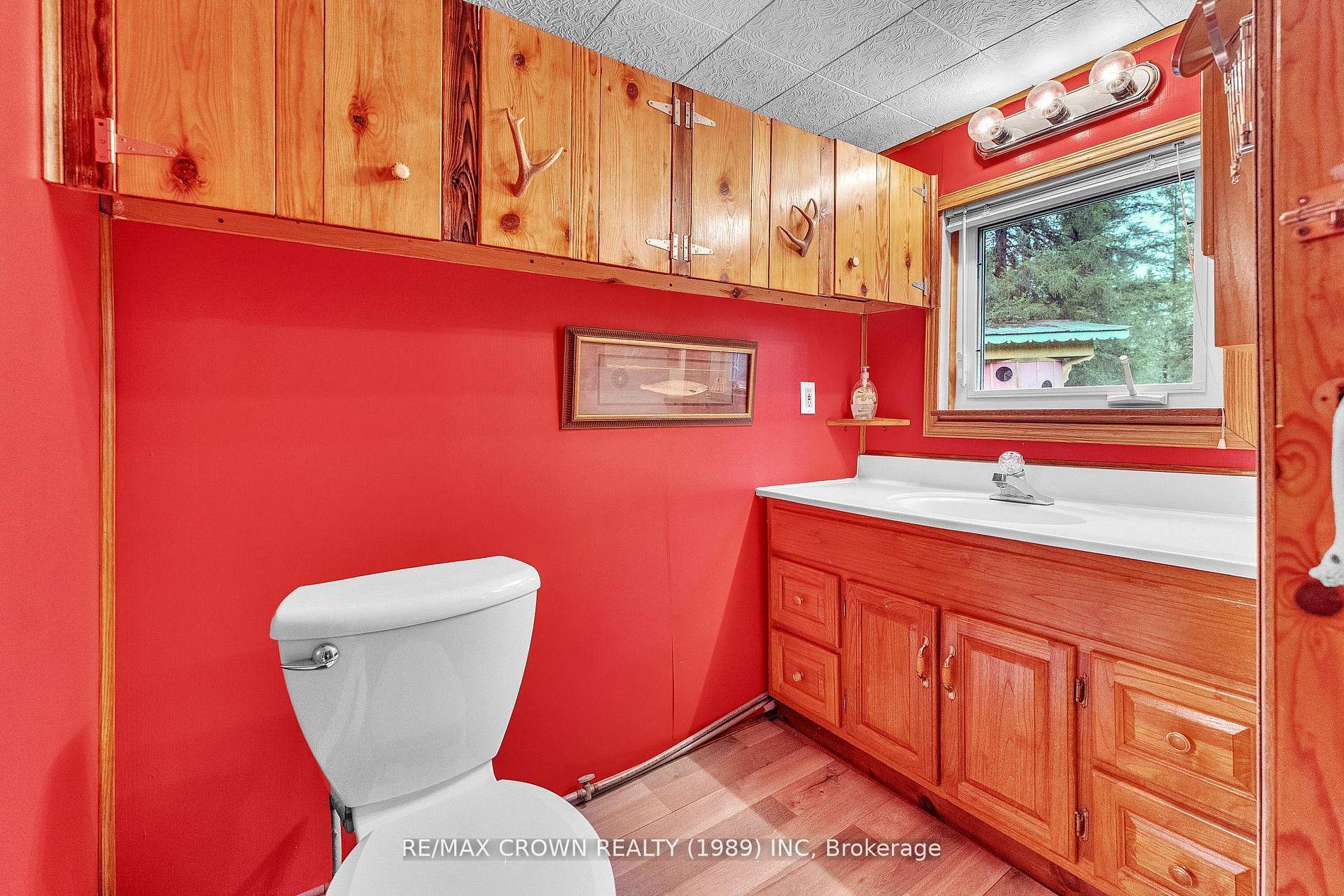 Photo 18 of 734 Highway 522, Powassan — HOMEH