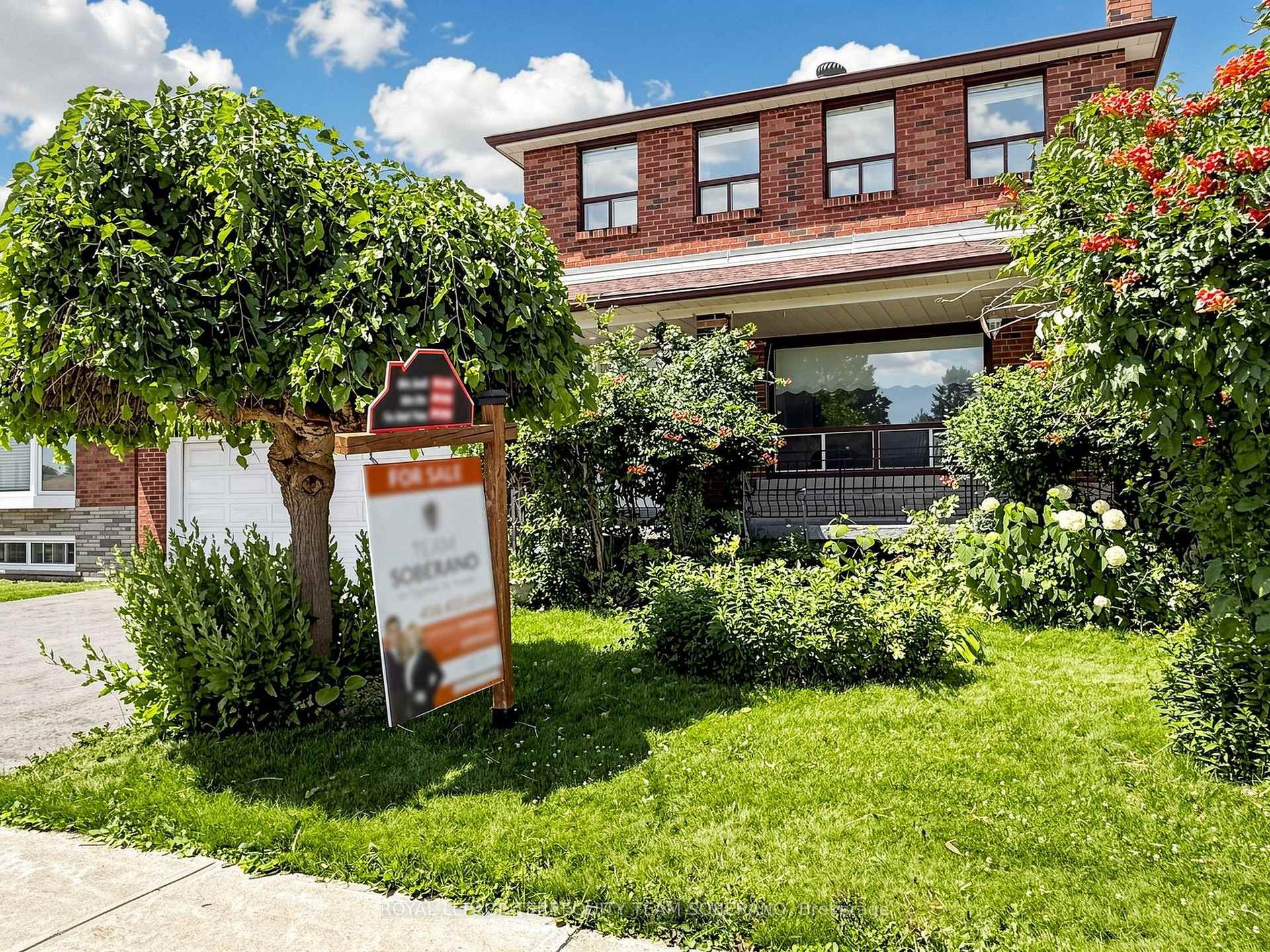 Photo 3 of 36 Lyon Heights Road, Scarborough, Bendale — HOMEH