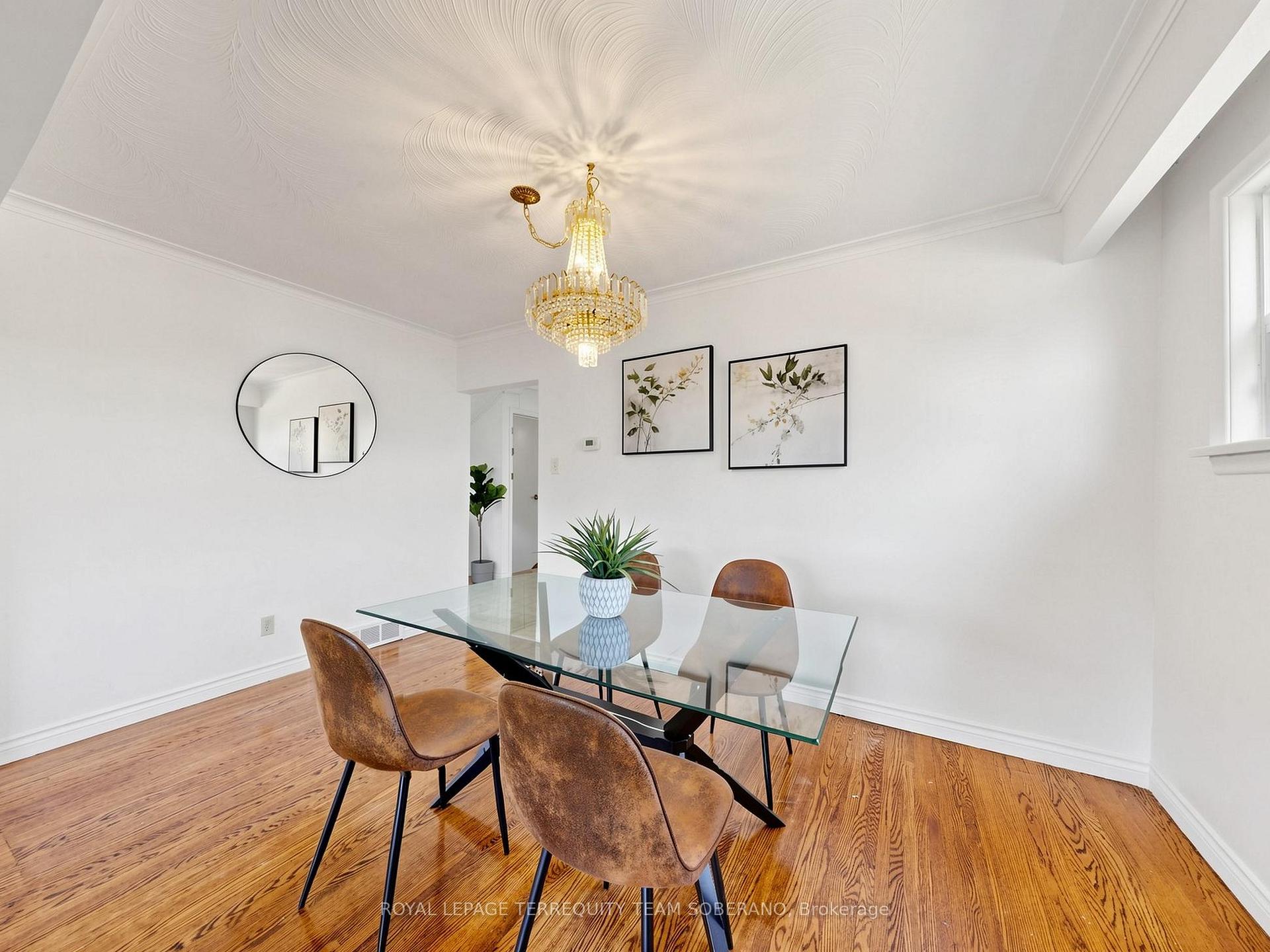 Photo 12 of 36 Lyon Heights Road, Scarborough, Bendale — HOMEH