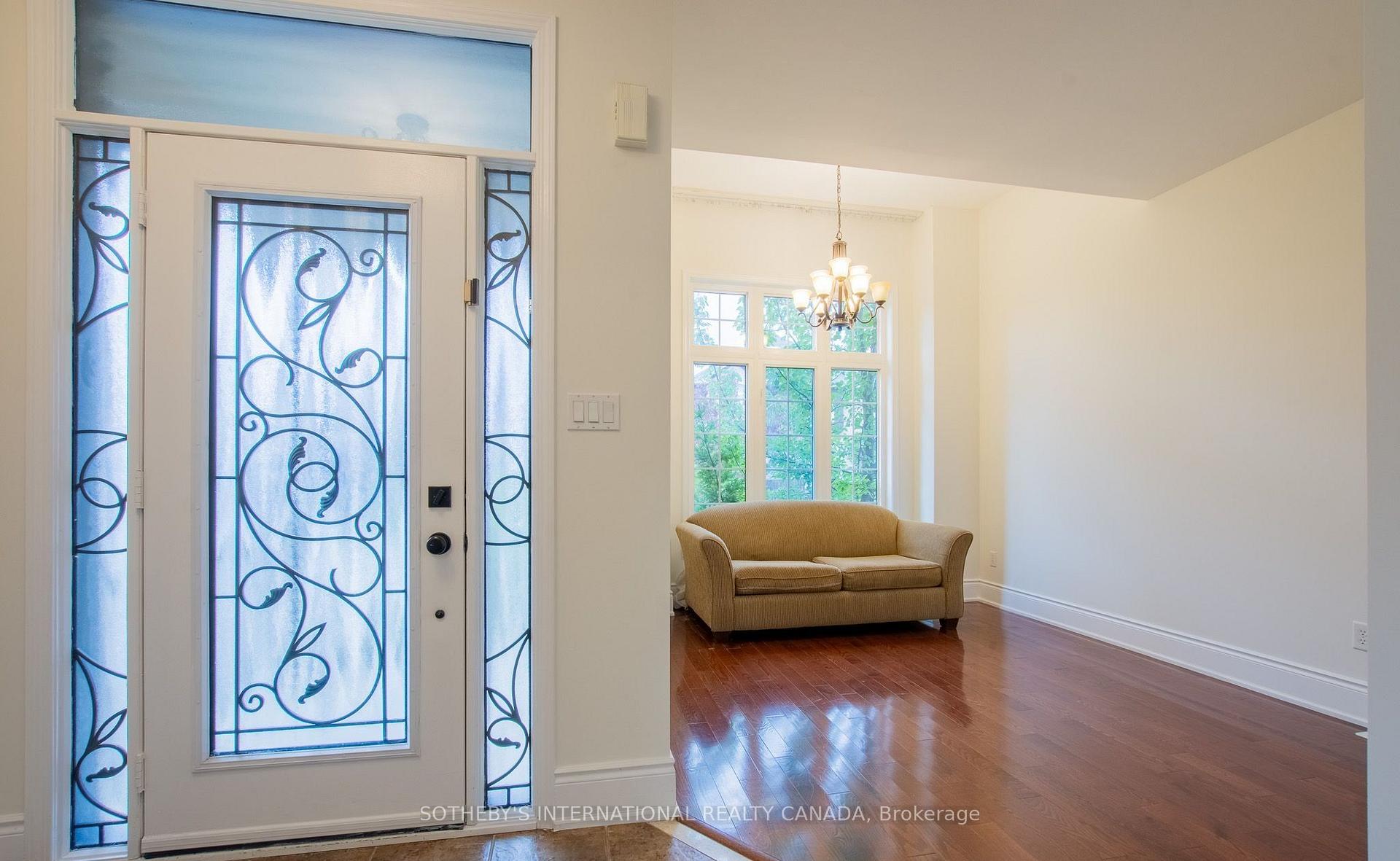 Photo 3 of 4690 Huffman Road, Burlington, Alton — HOMEH