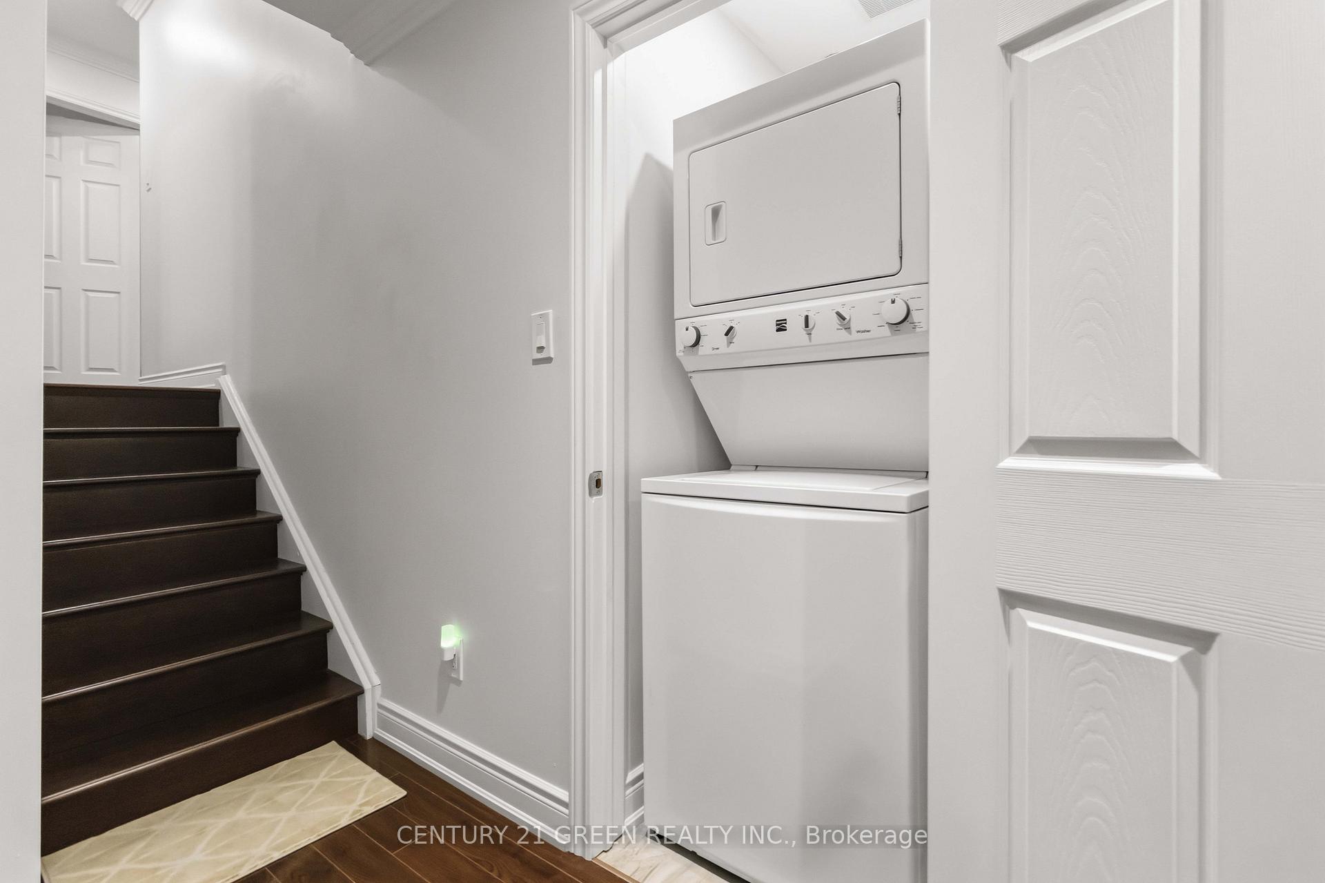 Photo 20 of 74 Davenport Crescent, Brampton, Southgate — HOMEH